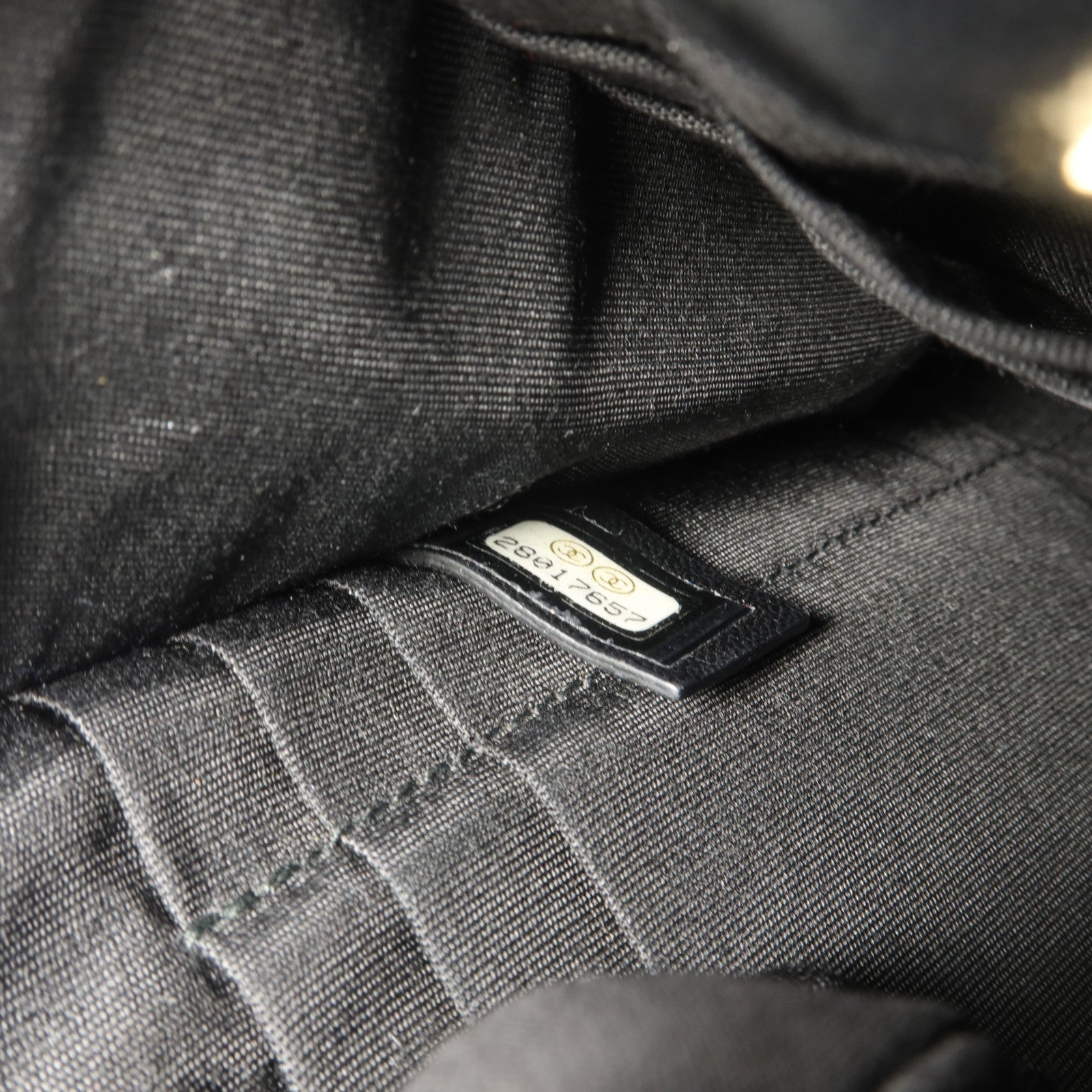 CHANEL PVC/斜紋軟呢Phone Pouch With Chain鏈帶電話肩背袋