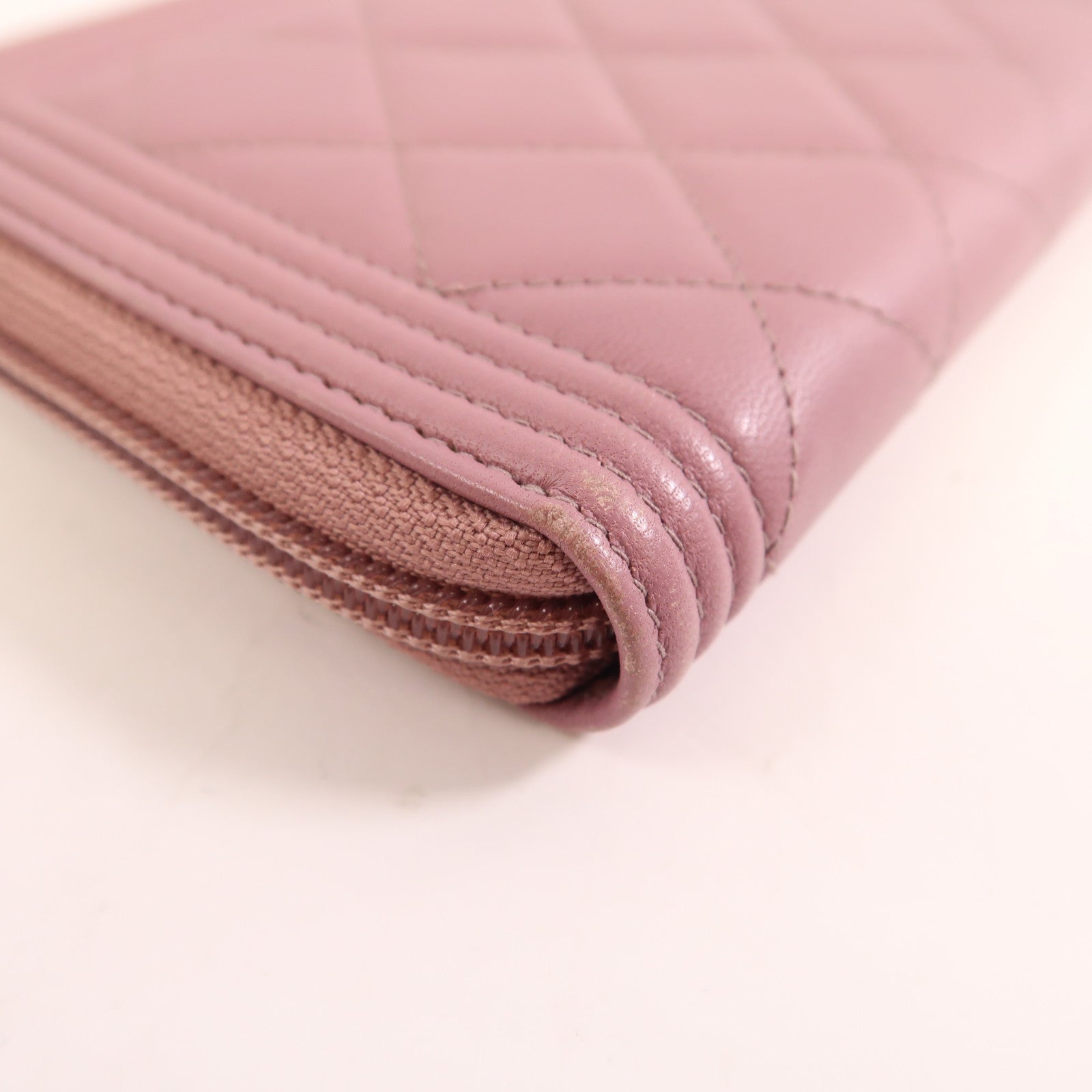 CHANEL 羊皮皮革Boy Long Wallet金扣長錢包