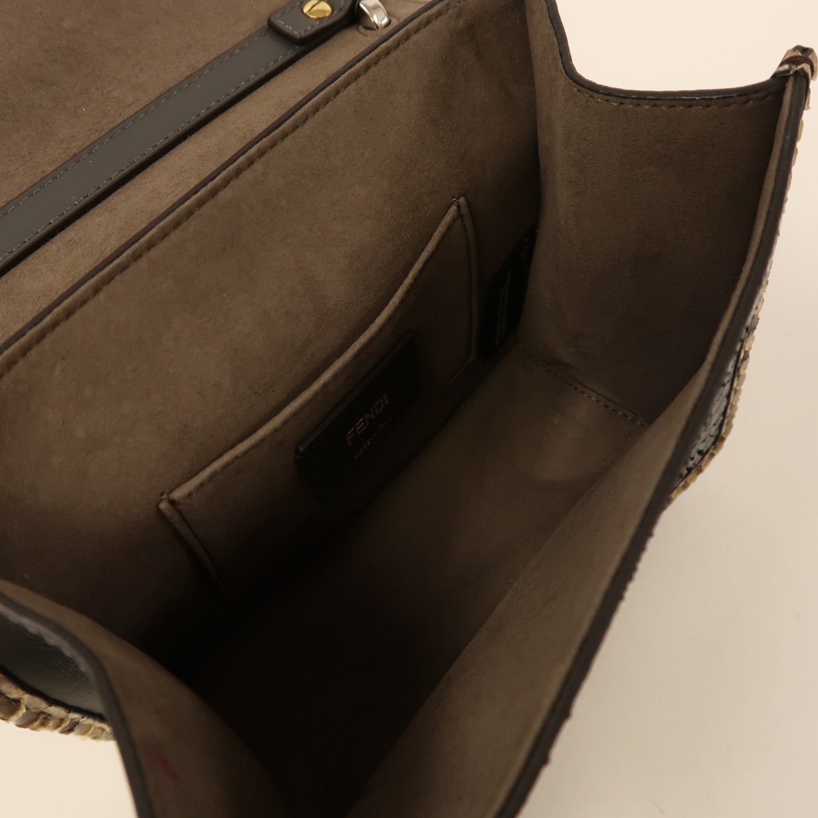 FENDI 蛇皮皮革Kan I鏈帶肩背袋灰色