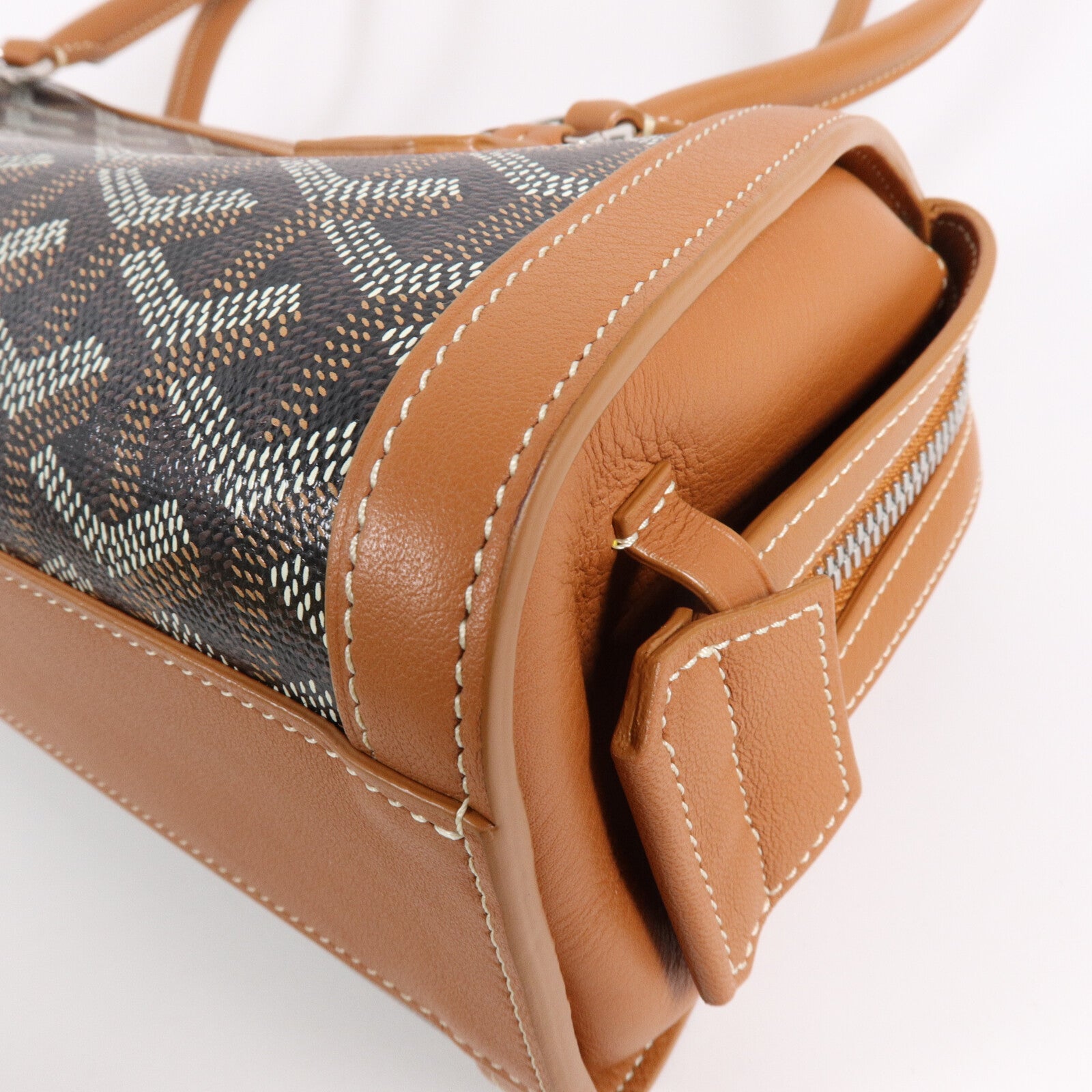 GOYARD 塗層帆布Bonbonniere PM肩背袋
