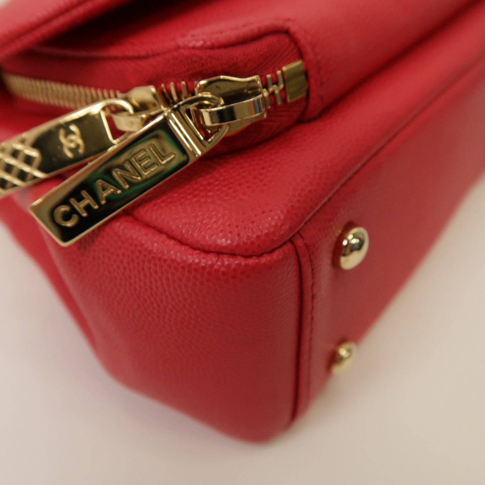 CHANEL 菱格Caviar皮革Business Affinity Shoulder Bag金扣手挽肩背兩用袋紅色