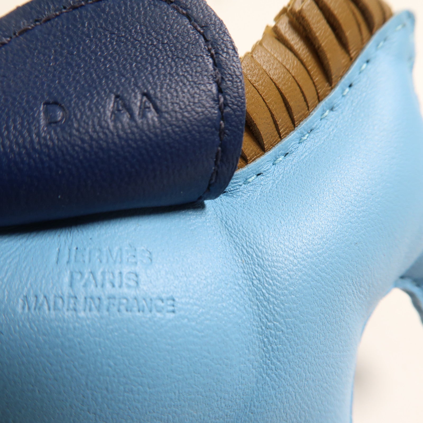 HERMES Swift皮革Rodeo MM掛飾藍色