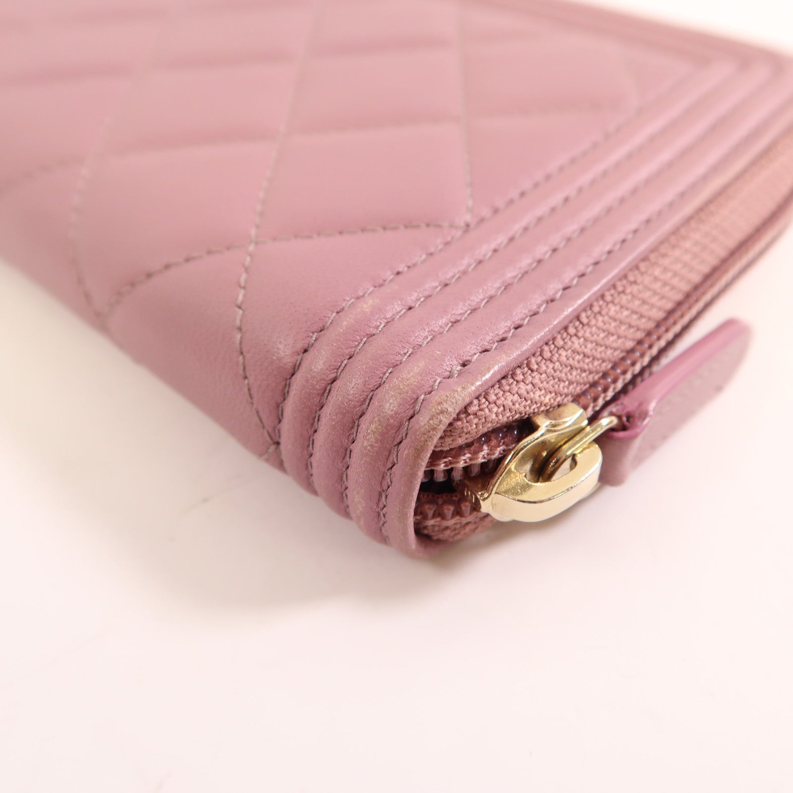 CHANEL 羊皮皮革Boy Long Wallet金扣長錢包