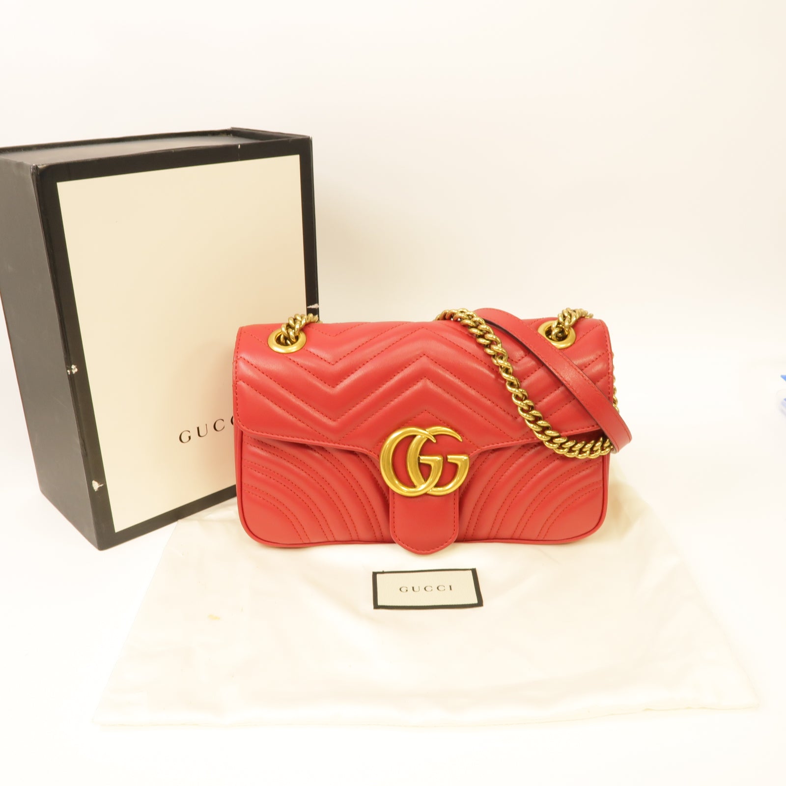 GUCCI 【激減優惠】牛皮皮革GG Marmont金扣鏈帶肩背袋紅色