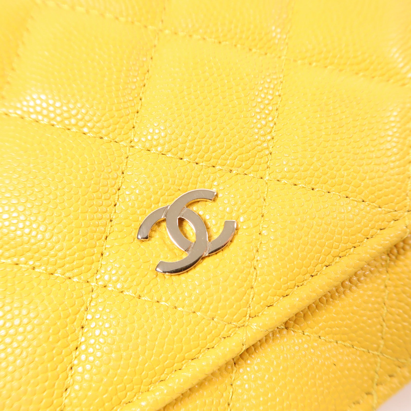 CHANEL 牛皮皮革WOC Wallet On Chain鏈帶肩背袋