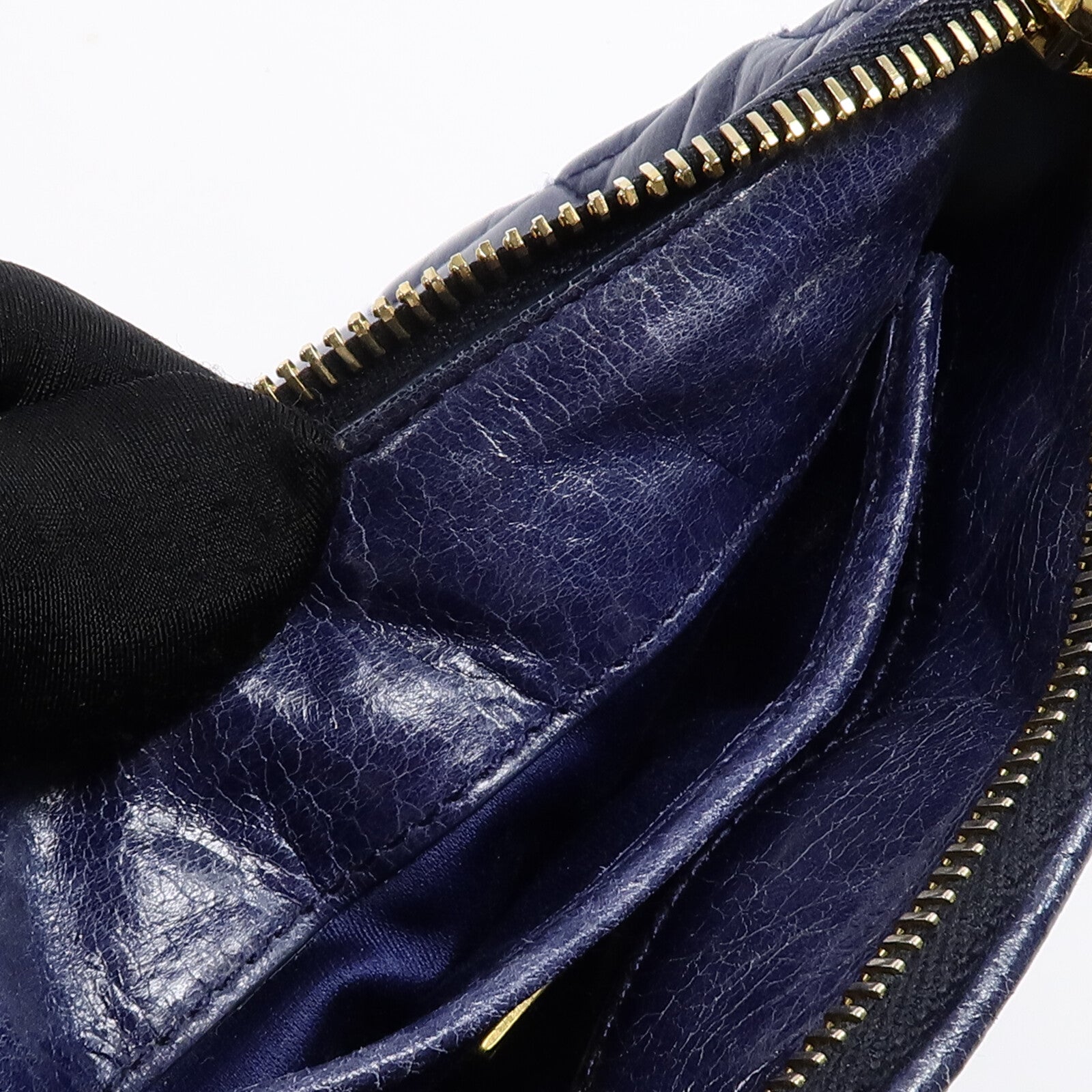 Miu Miu 牛皮皮革Shoulder Bag肩背袋