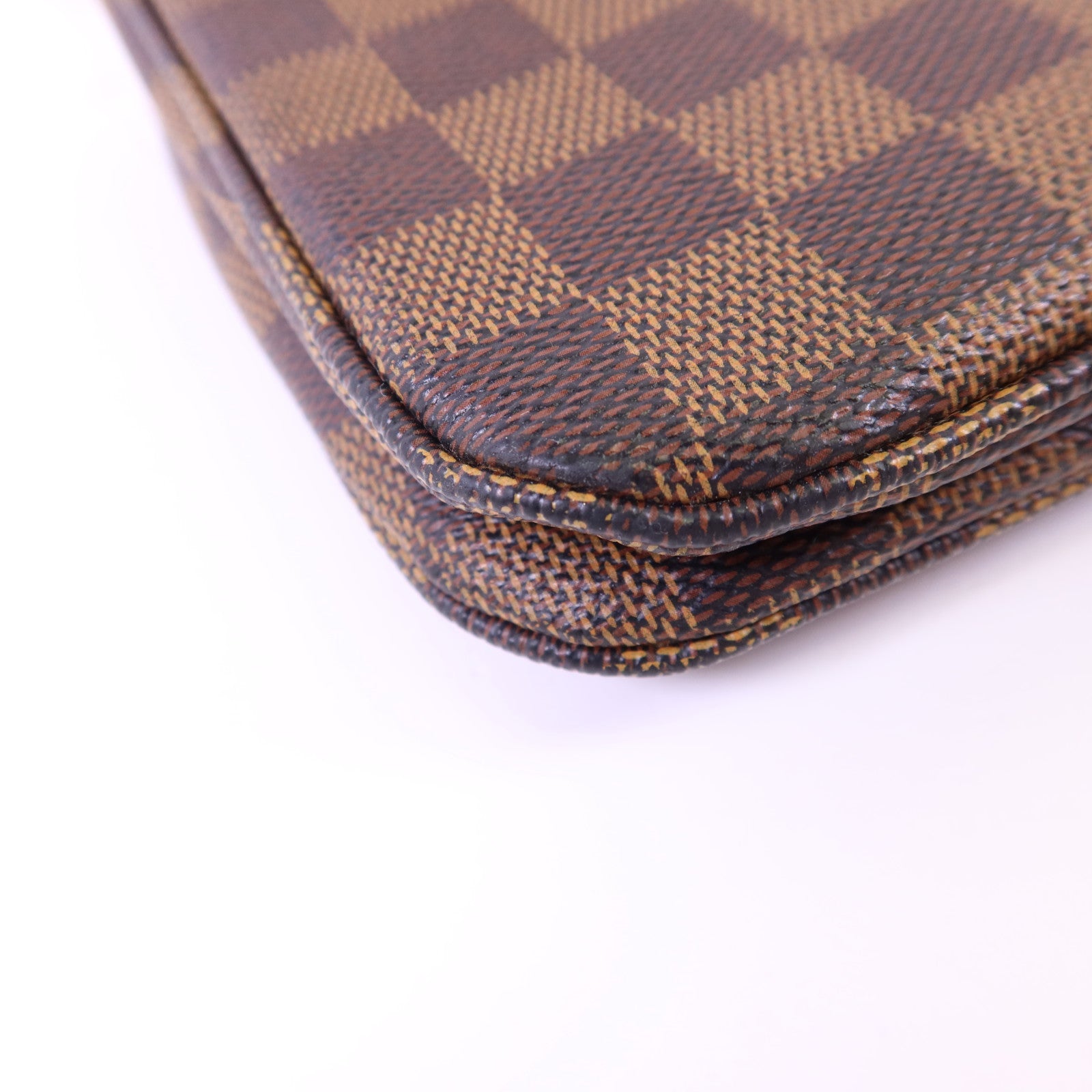 LOUIS VUITTON Damier Hoxton PM金扣肩背袋