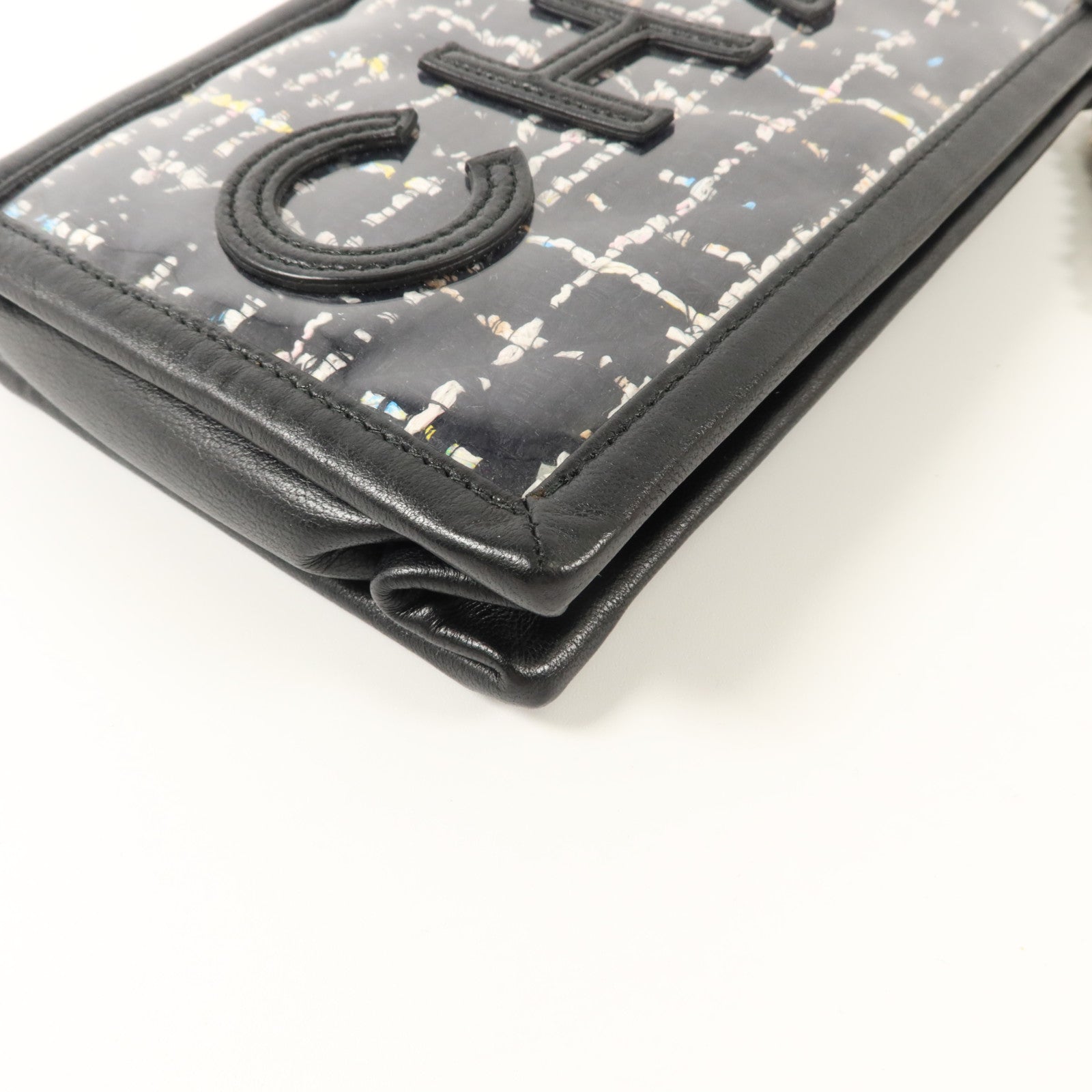 CHANEL PVC/斜紋軟呢Phone Pouch With Chain鏈帶電話肩背袋