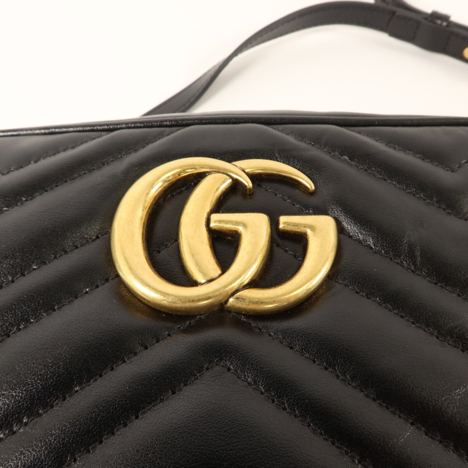 GUCCI 牛皮皮革GG Marmont Small肩背袋