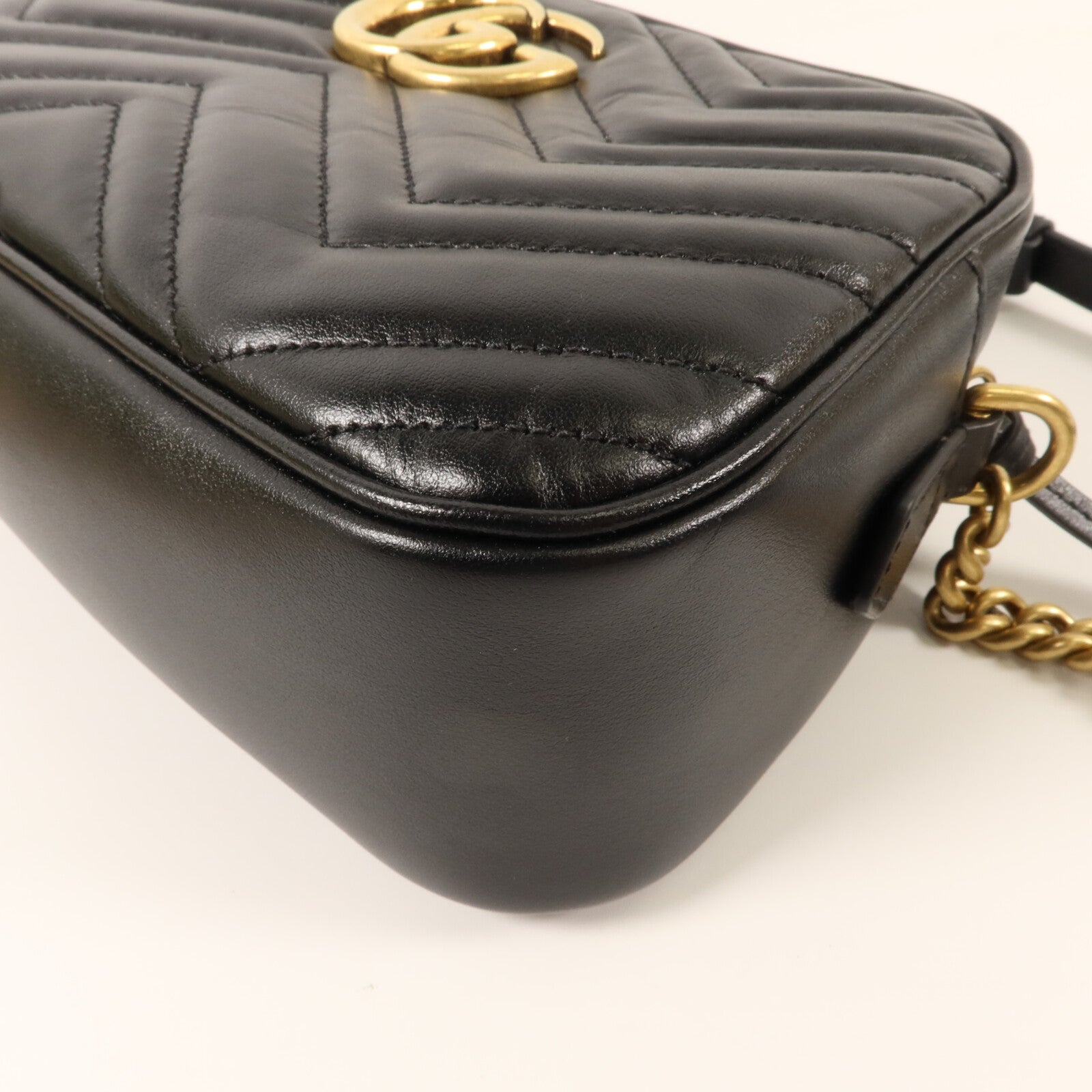 GUCCI 牛皮皮革GG Marmont Small肩背袋