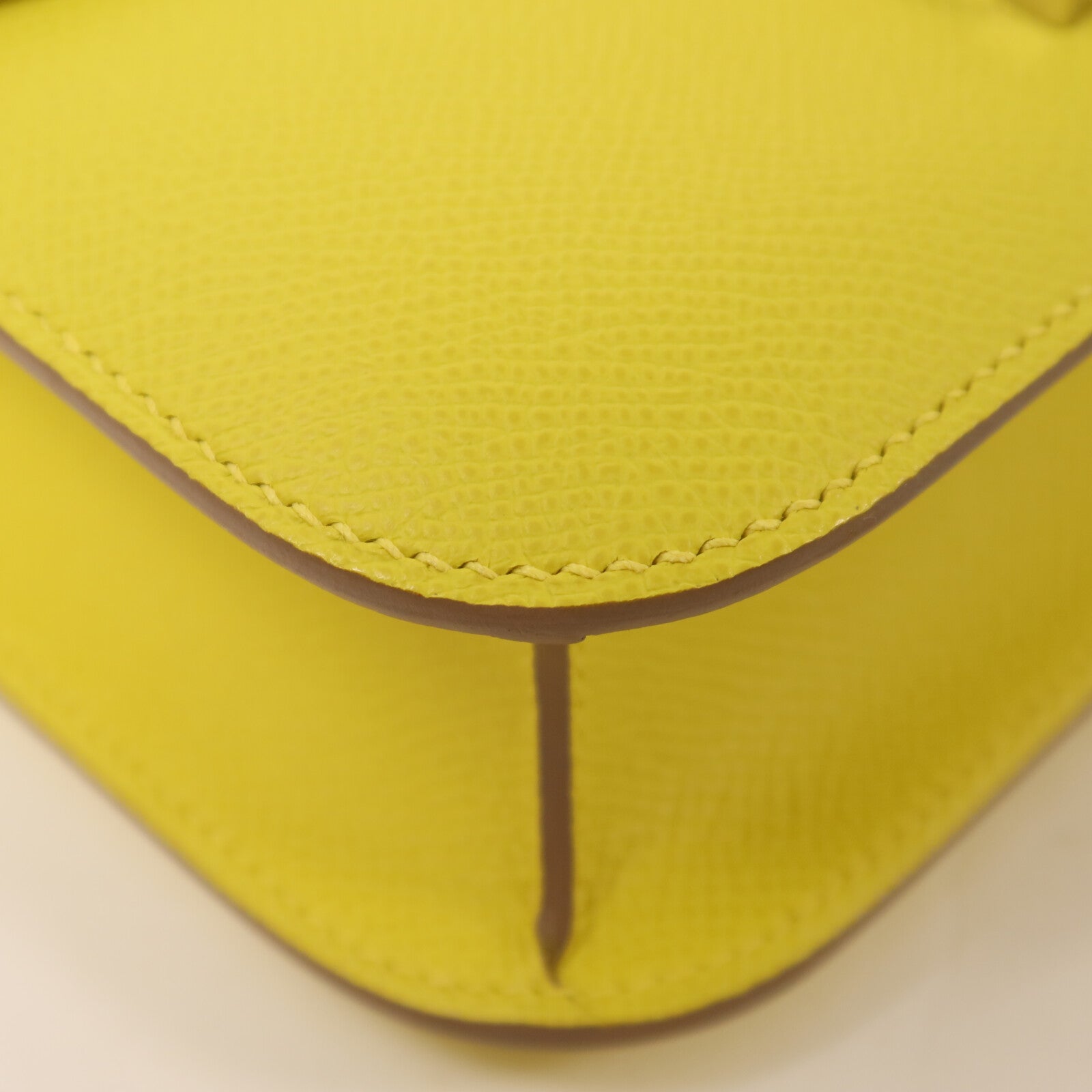 HERMES Epsom皮革Constance 24肩背袋Lime