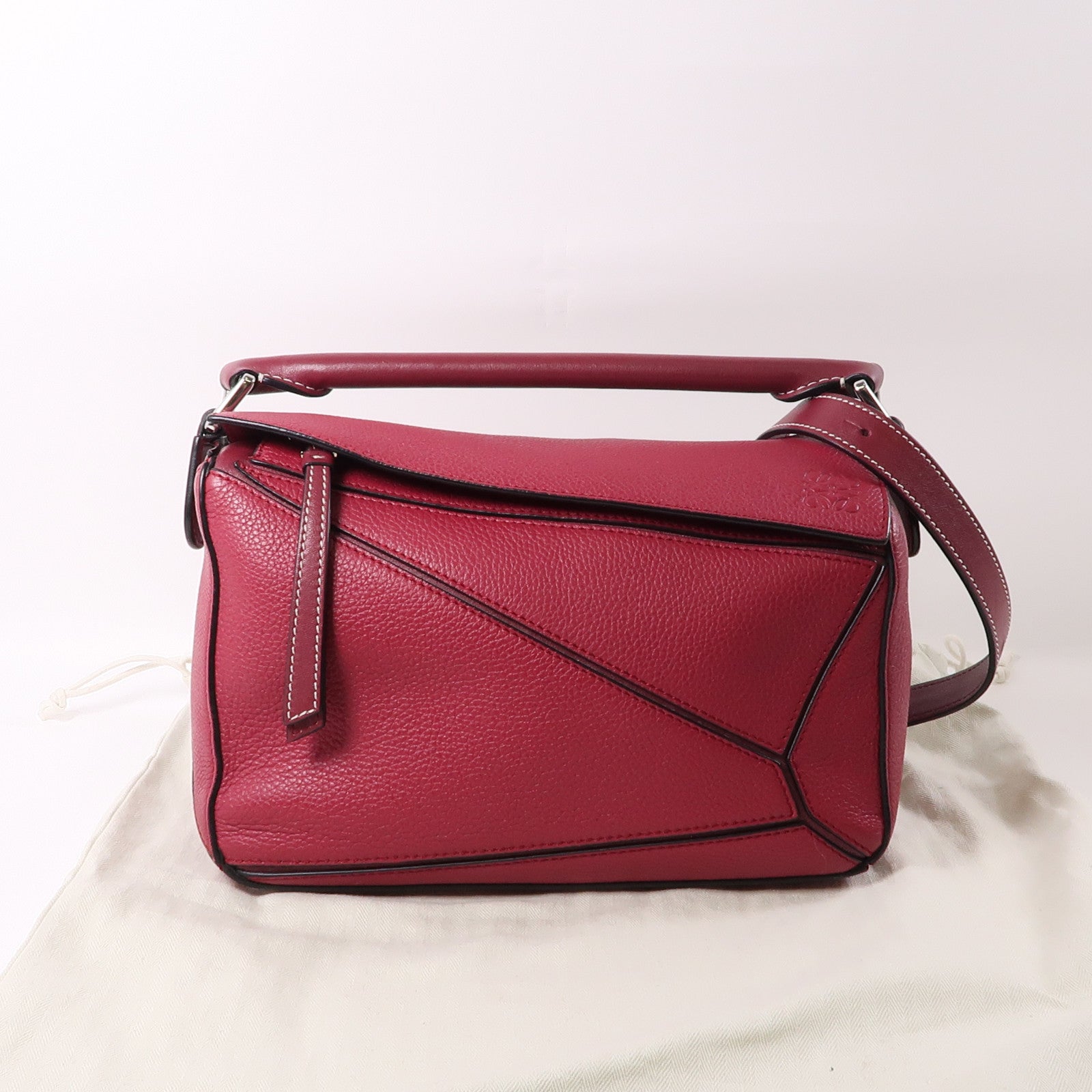 LOEWE 牛皮皮革Puzzle Bag銀扣手挽肩背兩用袋紅色