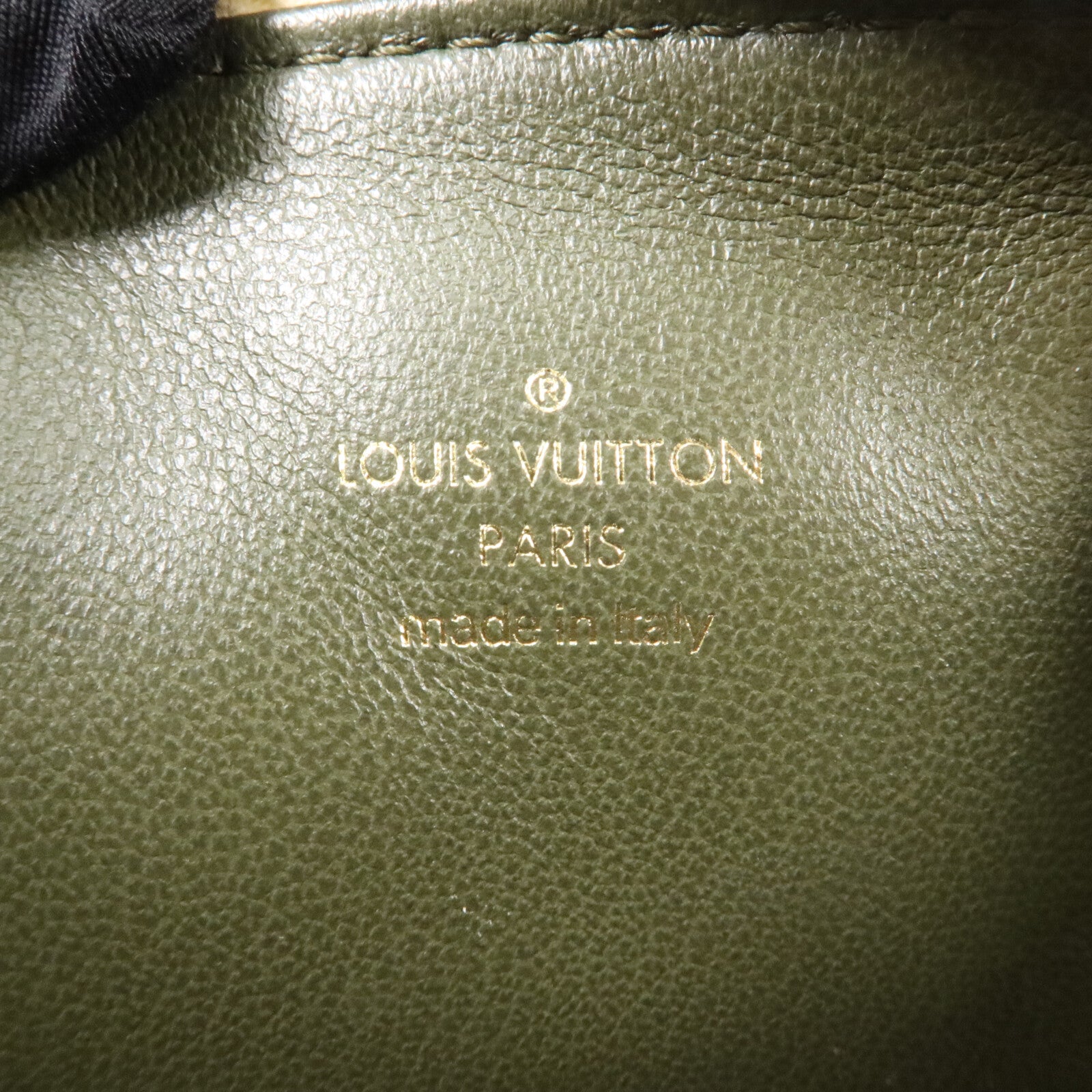 LOUIS VUITTON Monogram Embossed Coussin PM鏈帶肩背袋