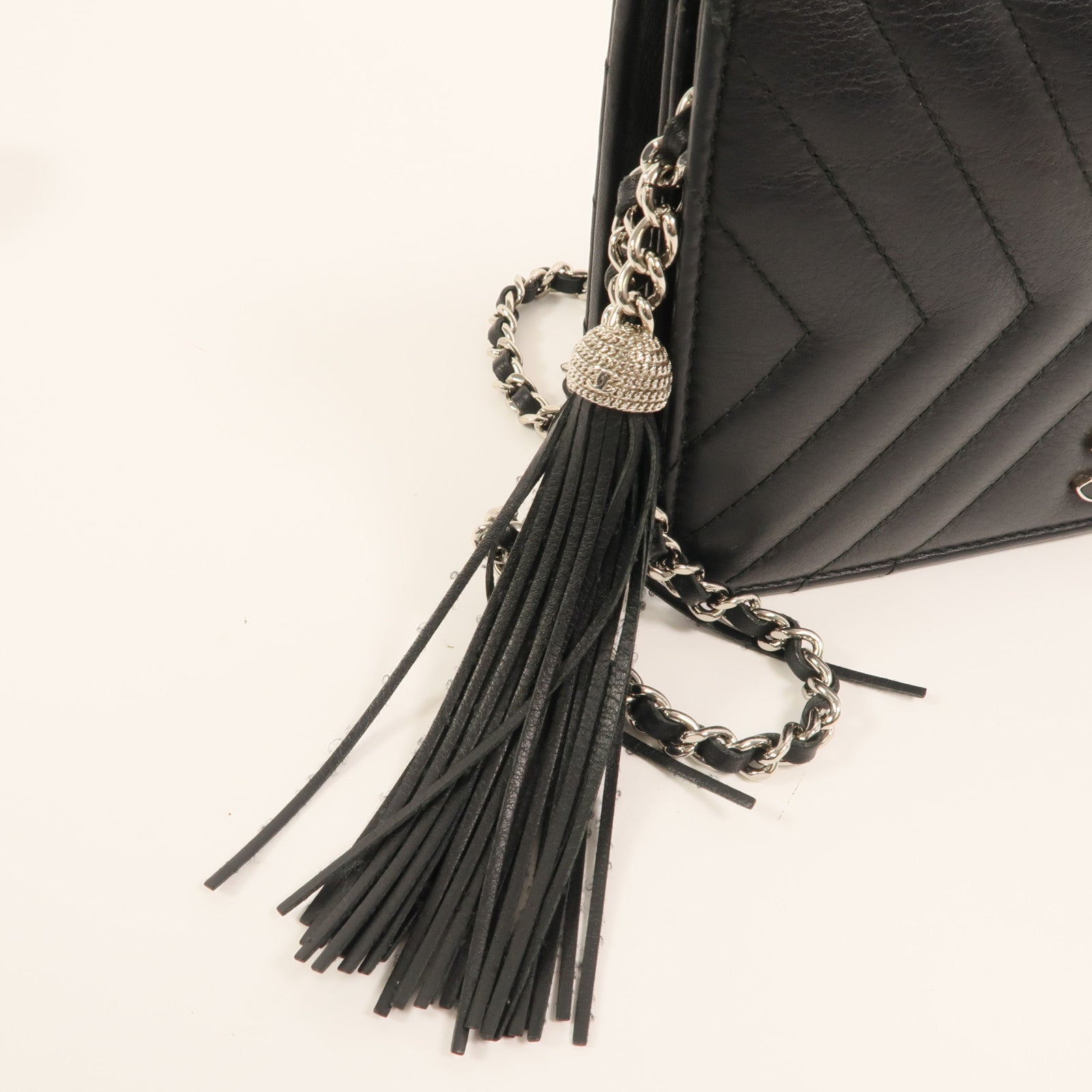 CHANEL 【激減優惠】羊皮皮革Wallet On Chain銀扣鏈帶肩背袋