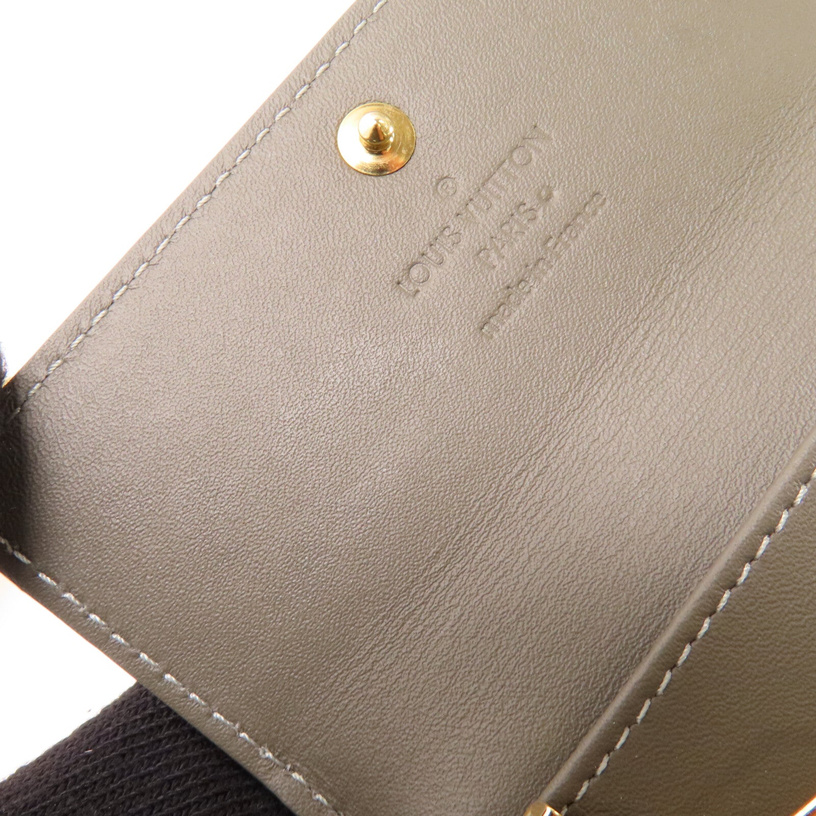 LOUIS VUITTON Monogram Vernis 4Key Holder金扣鎖匙包