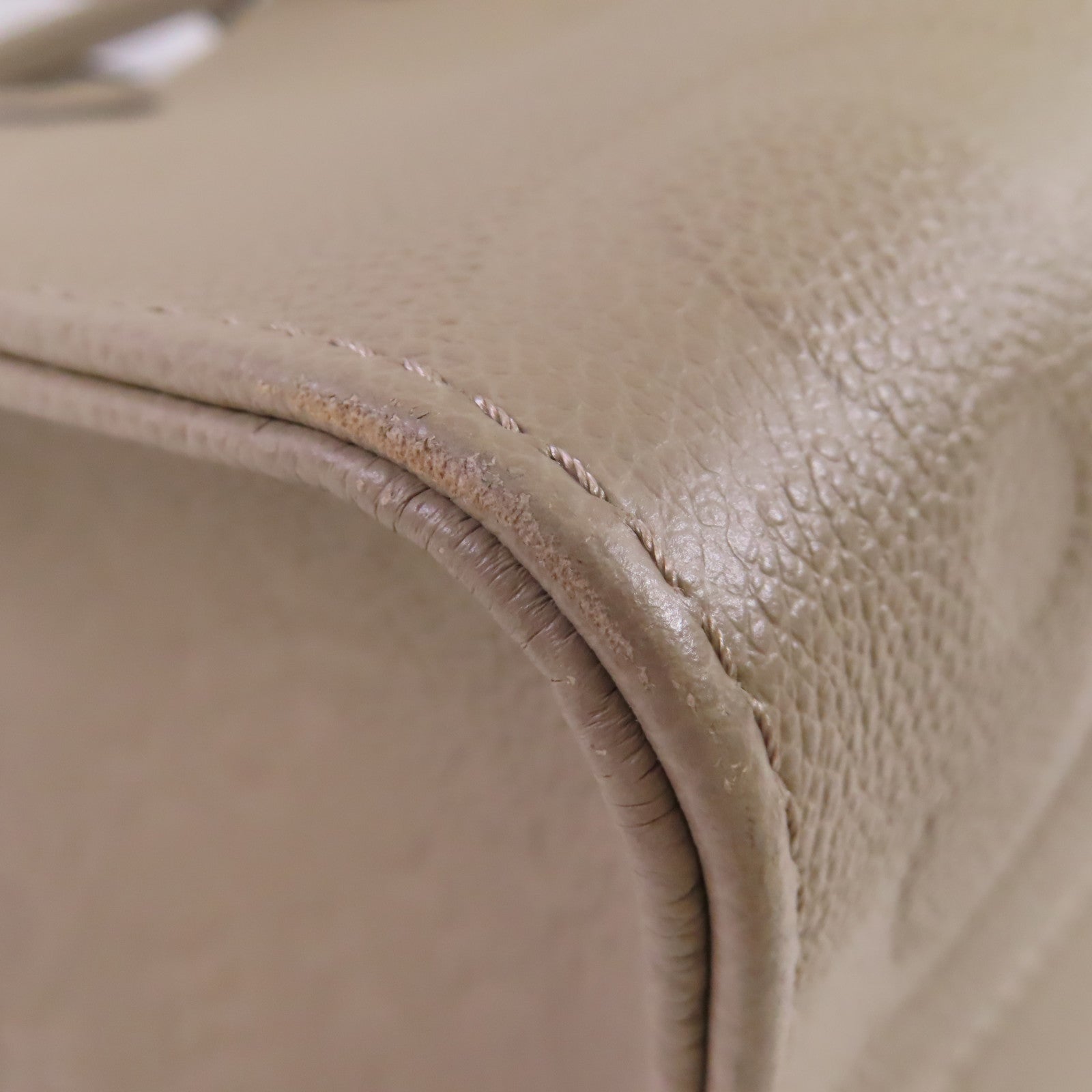 LOUIS VUITTON Monogram Empreinte Giant OnTheGo MM 2Way Tote Bag金扣手挽肩背兩用袋米色