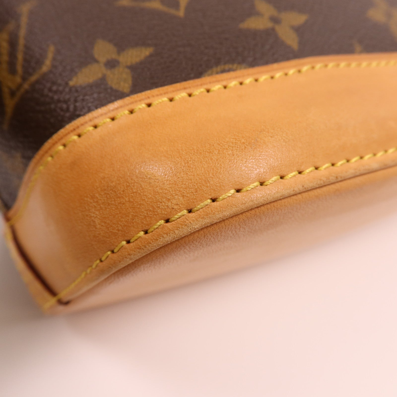 LOUIS VUITTON Monogram Alma PM金扣手挽袋