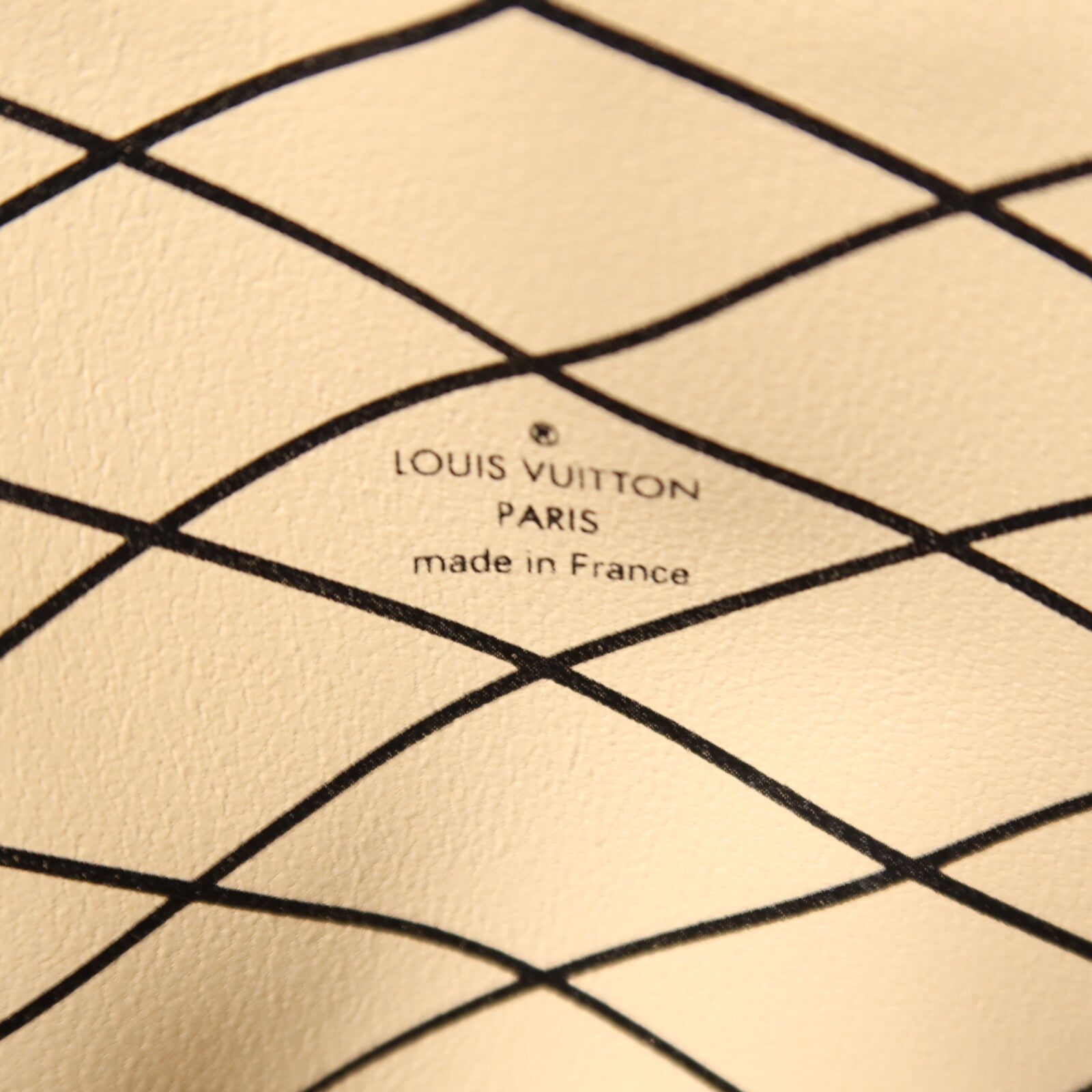 LOUIS VUITTON Monogram Reverse Trunk Clutch金扣鏈帶肩背袋