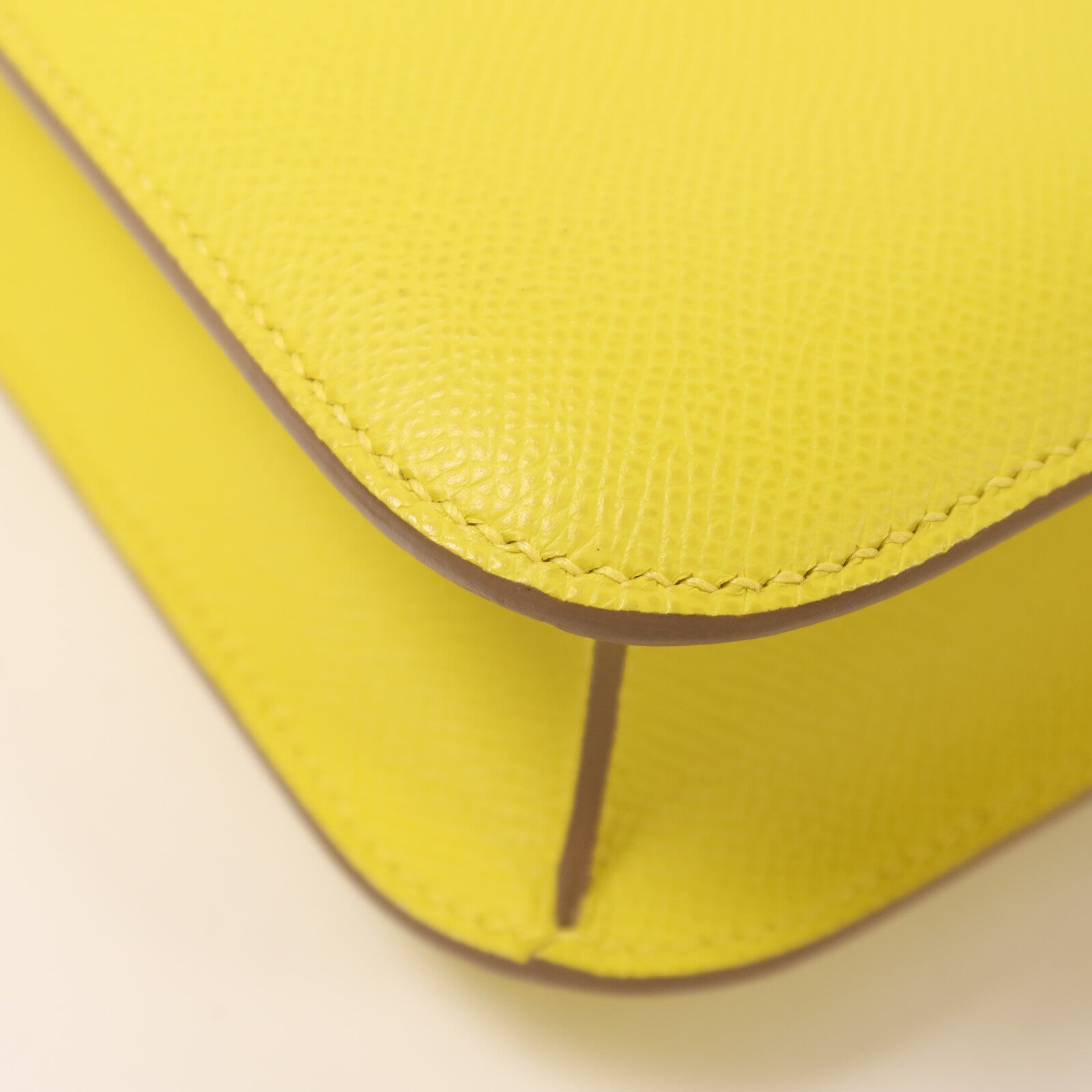 HERMES Epsom皮革Constance 24肩背袋Lime