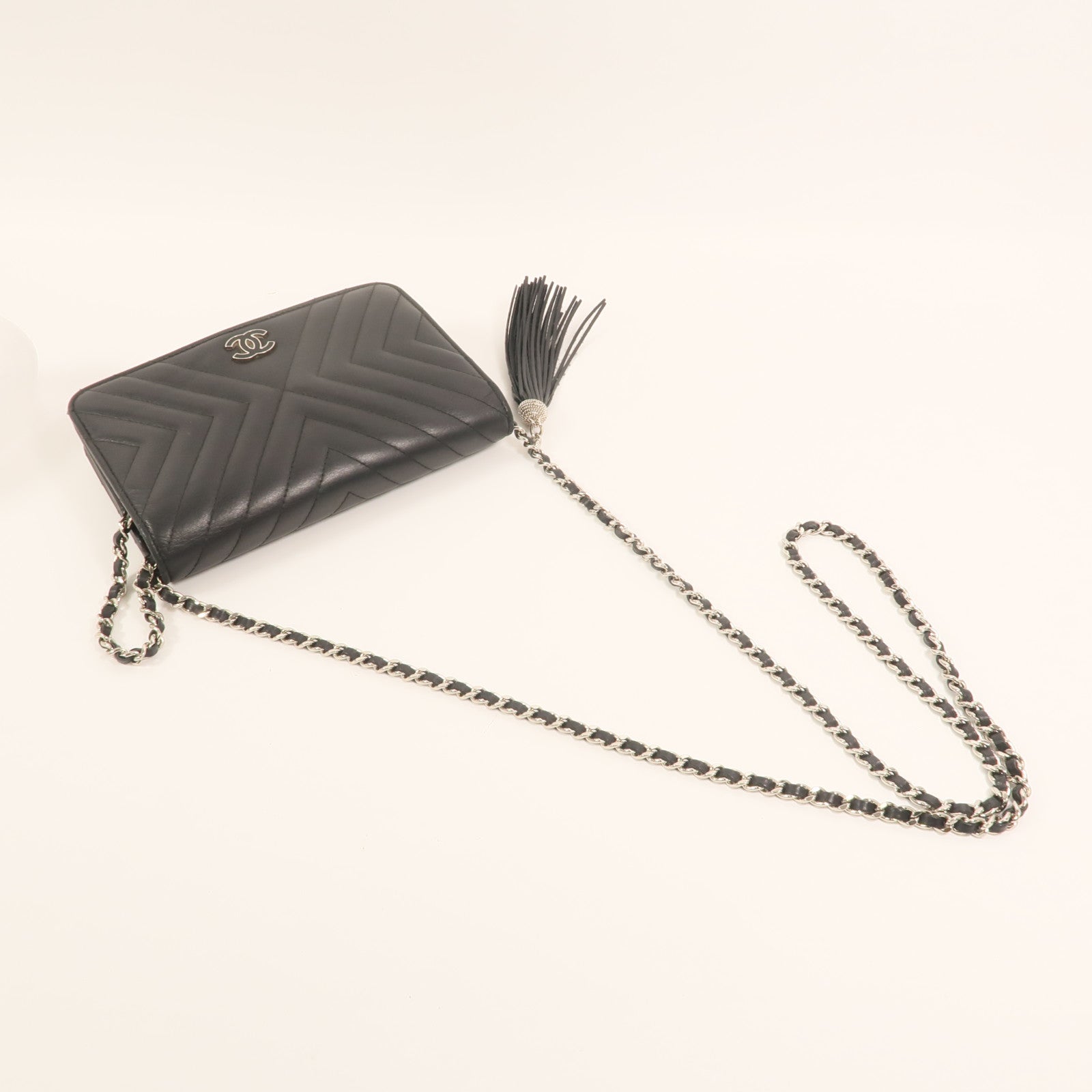 CHANEL 【激減優惠】羊皮皮革Wallet On Chain銀扣鏈帶肩背袋