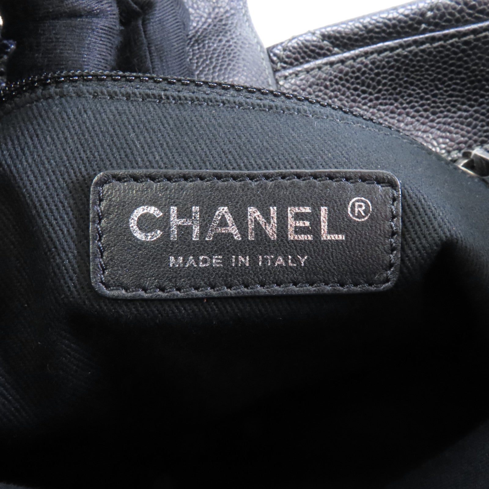 CHANEL 【激減優惠】菱格Caviar皮革Chain Shoulder銀扣鏈帶肩背袋深灰色