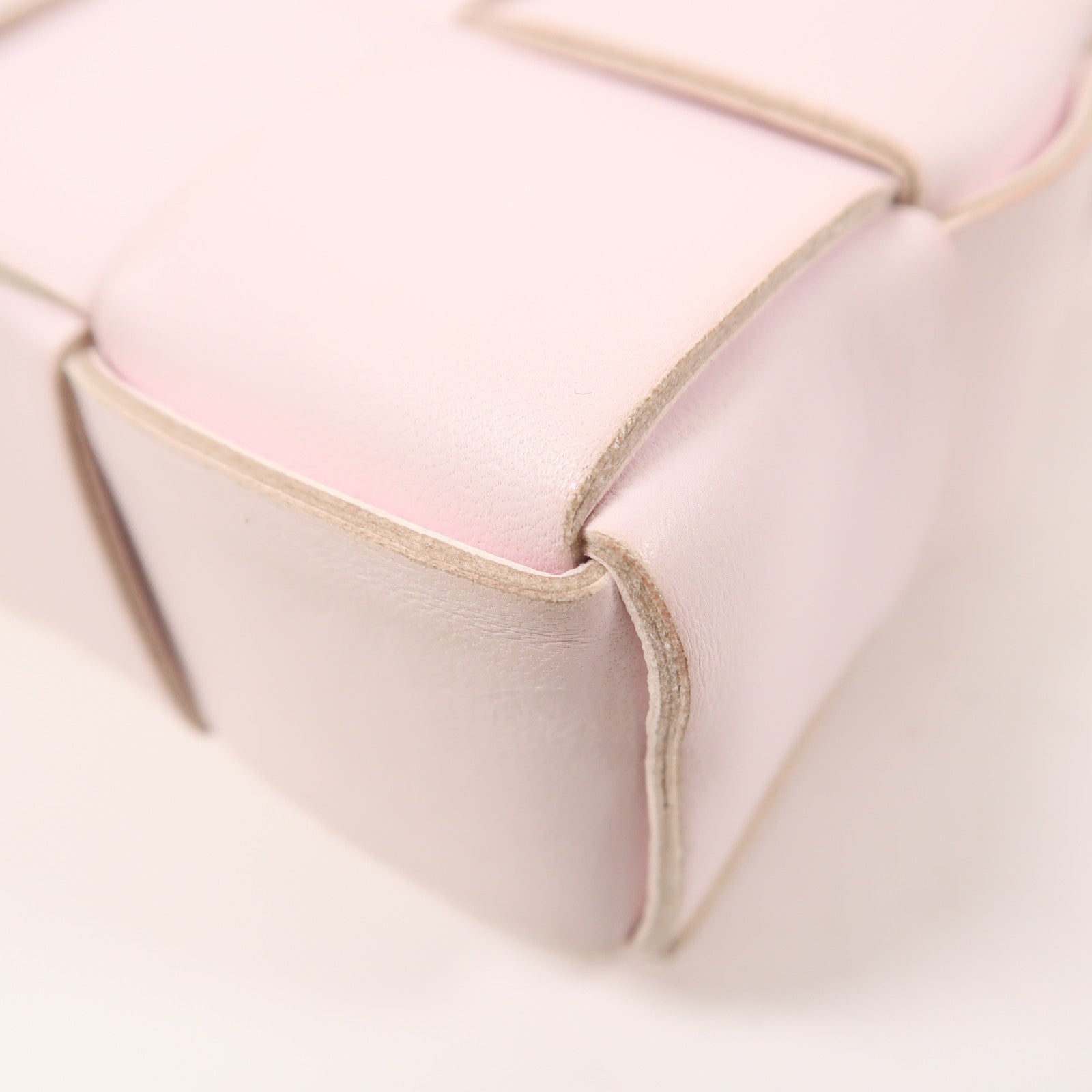 BOTTEGA VENETA 羊皮皮革Cassette肩背袋