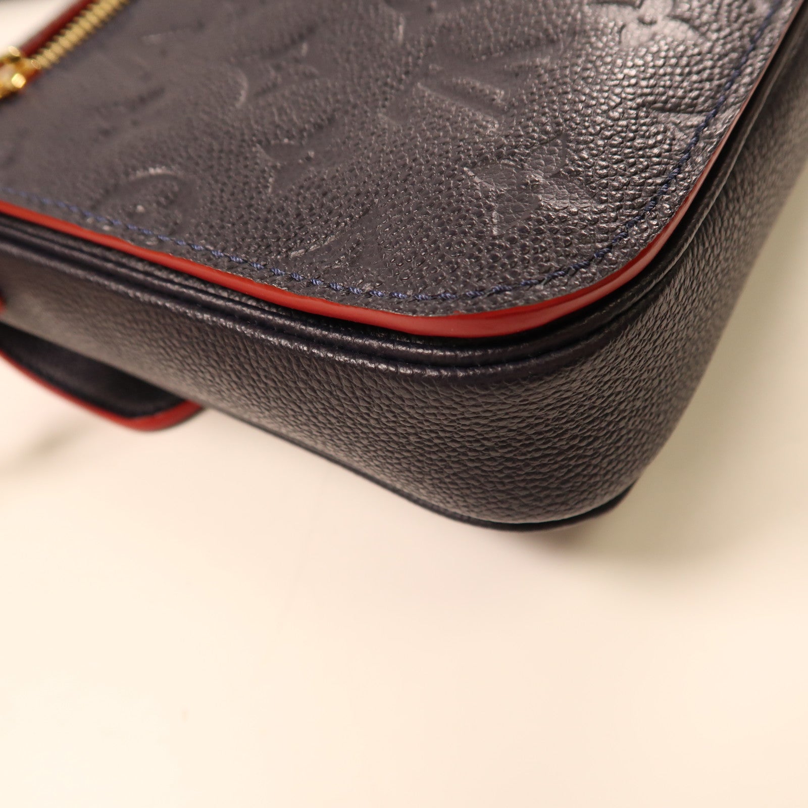 LOUIS VUITTON Monogram Empreinte Pochette Metis金扣手挽肩背兩用袋深藍色