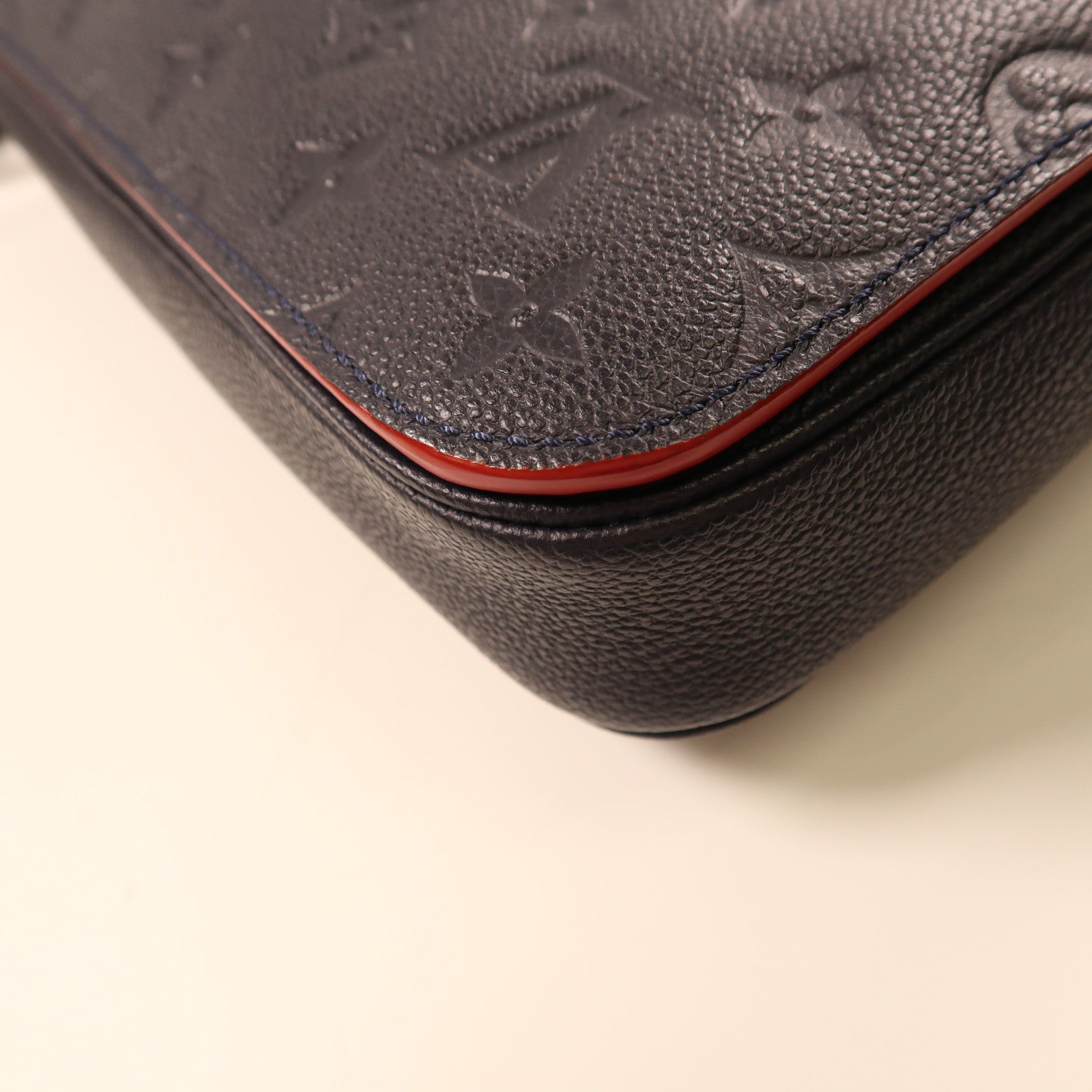 LOUIS VUITTON Monogram Empreinte Pochette Metis金扣手挽肩背兩用袋深藍色