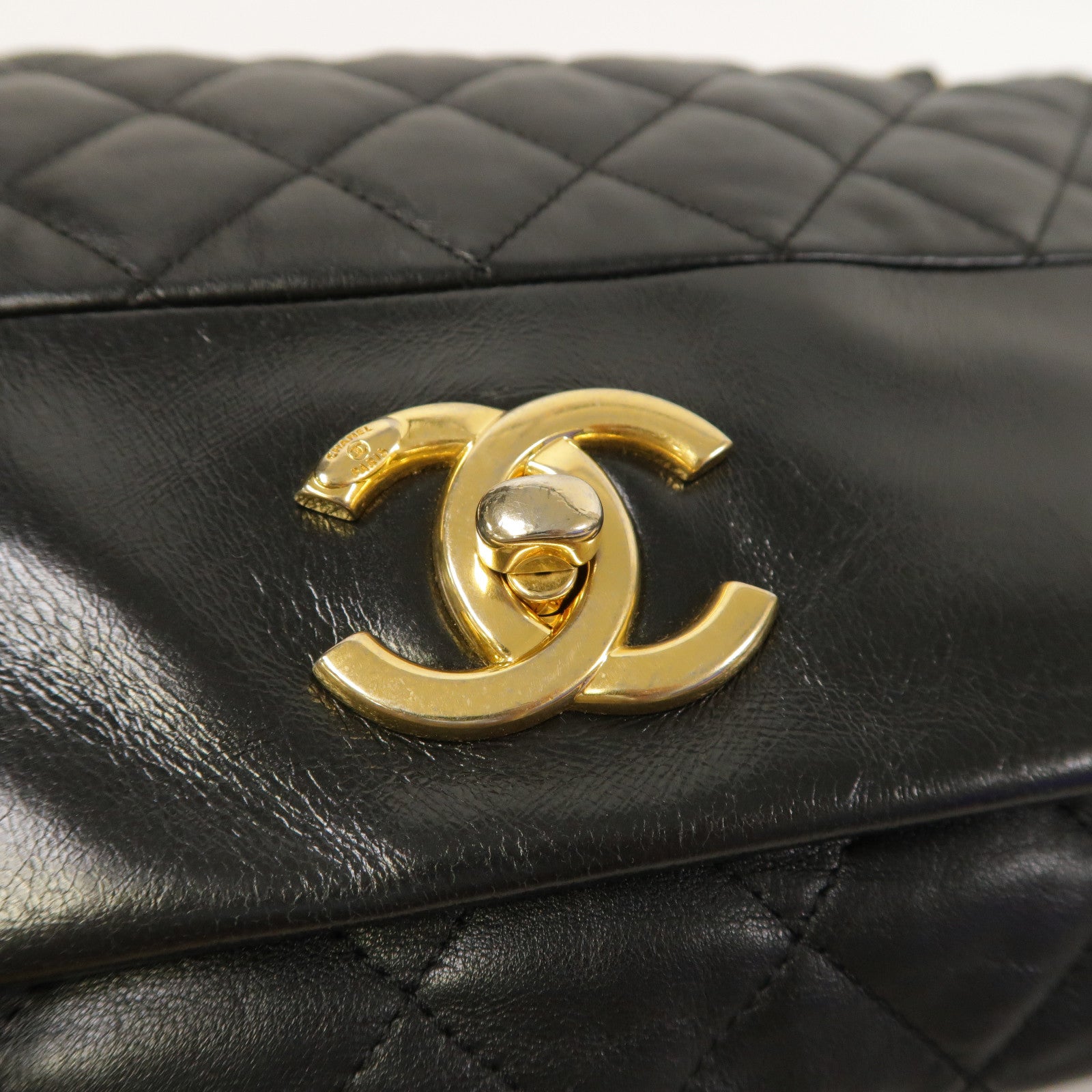 CHANEL 菱格羊皮皮革Chain Shoulder金扣鏈帶肩背袋黑色