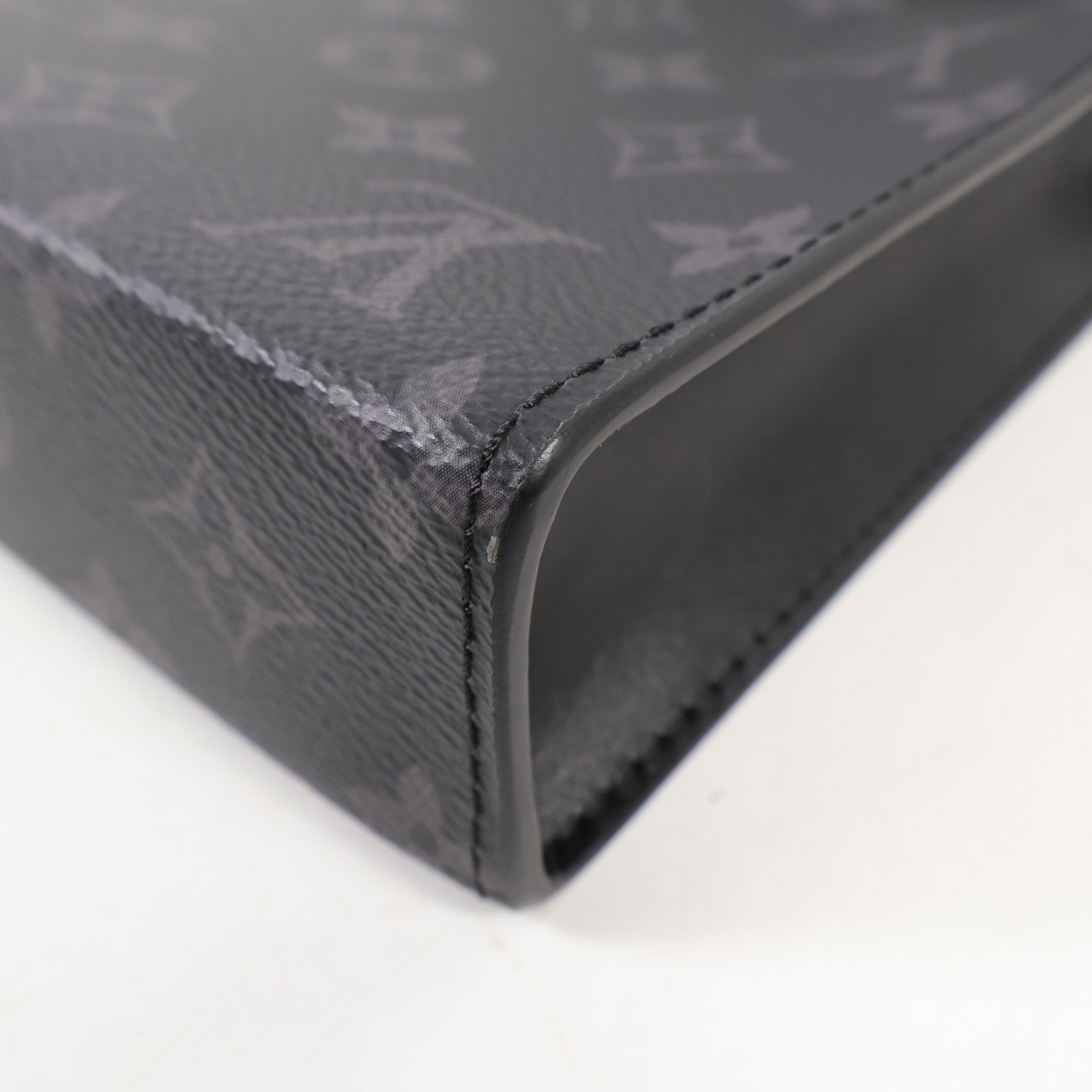 LOUIS VUITTON Monogram Eclipse Gaston銀扣肩背袋