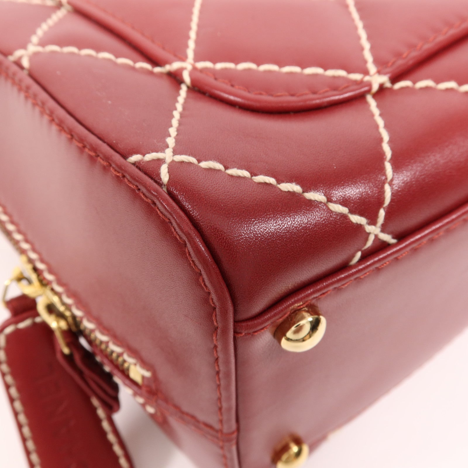 CHANEL 牛皮皮革Handbag金扣手挽袋