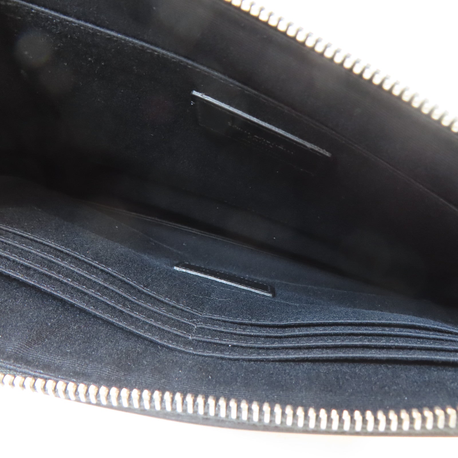 SAINT LAURENT 皮革Clutch Bag銀扣手拿包黑色
