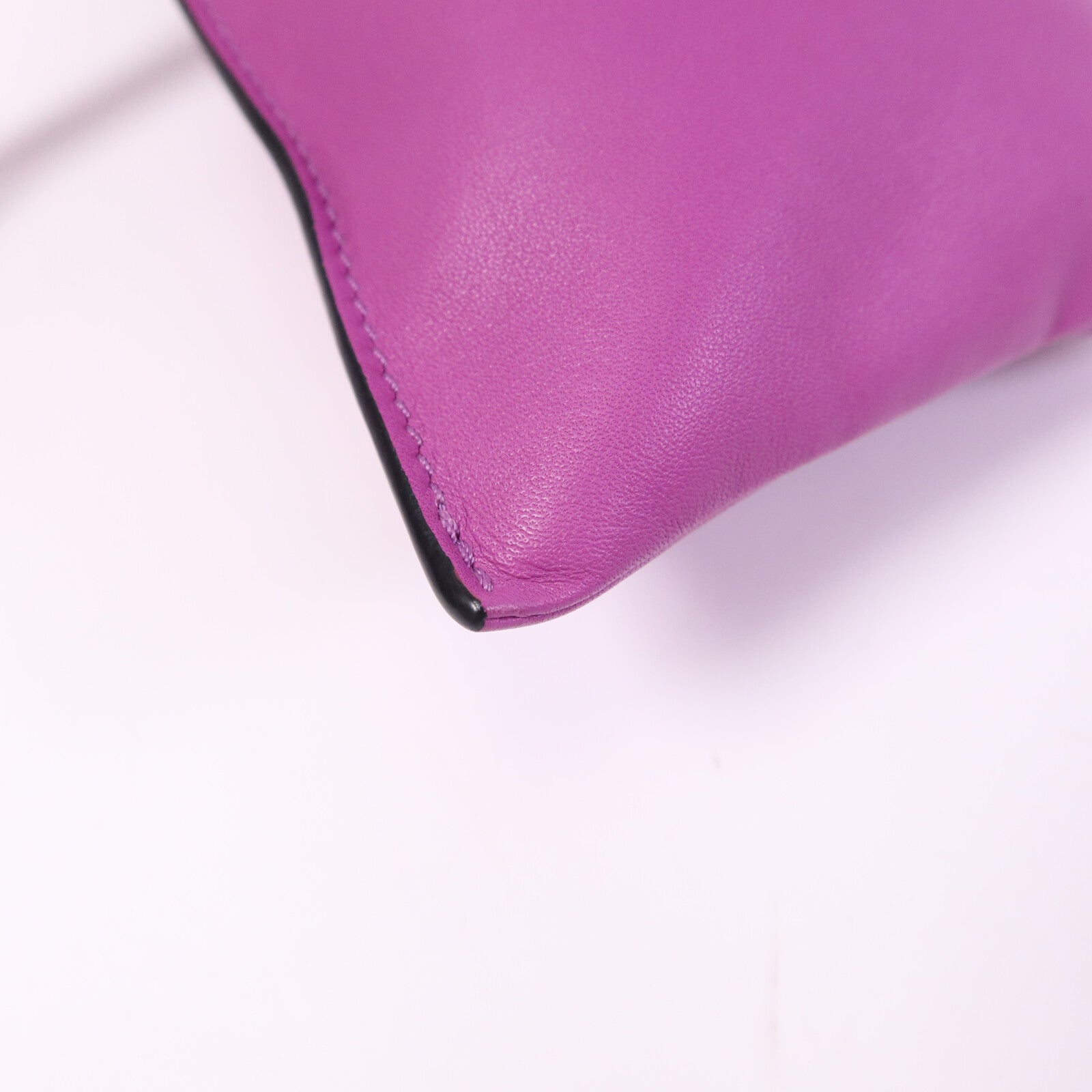LOEWE 羊皮皮革Flamenco Pocket Bag肩背袋