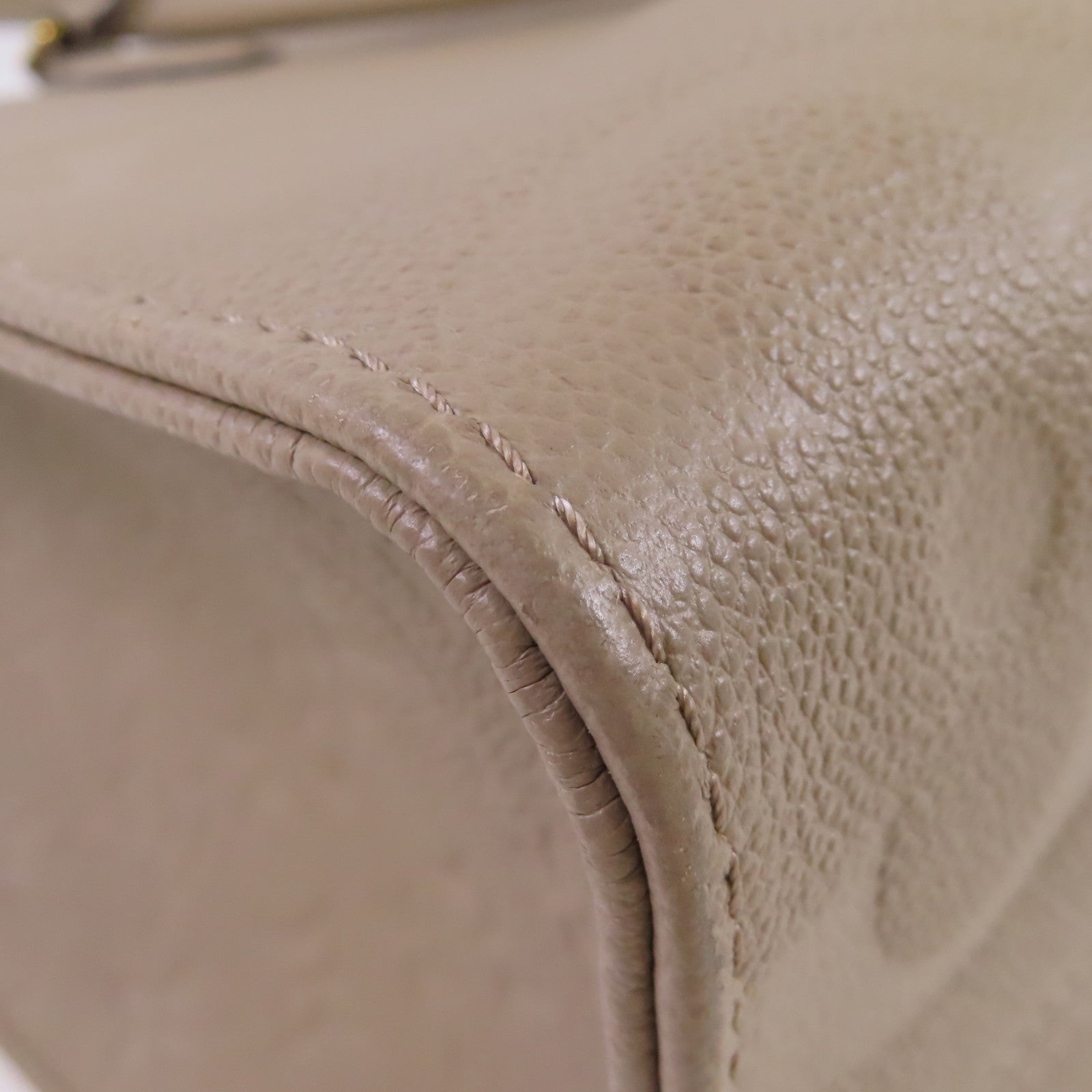 LOUIS VUITTON Monogram Empreinte Giant OnTheGo MM 2Way Tote Bag金扣手挽肩背兩用袋米色
