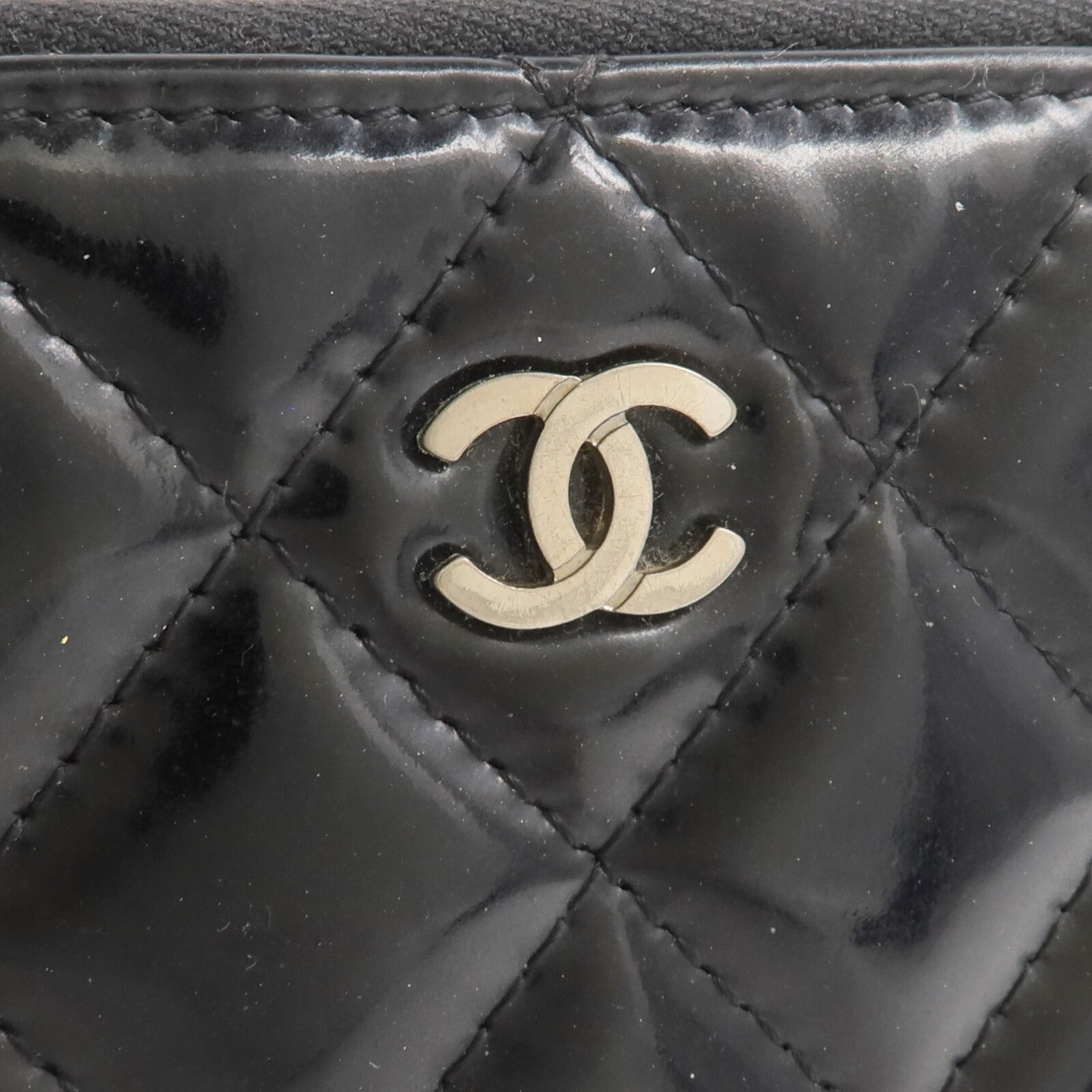 CHANEL 漆皮皮革Classic Mini O Case零錢包/卡片套