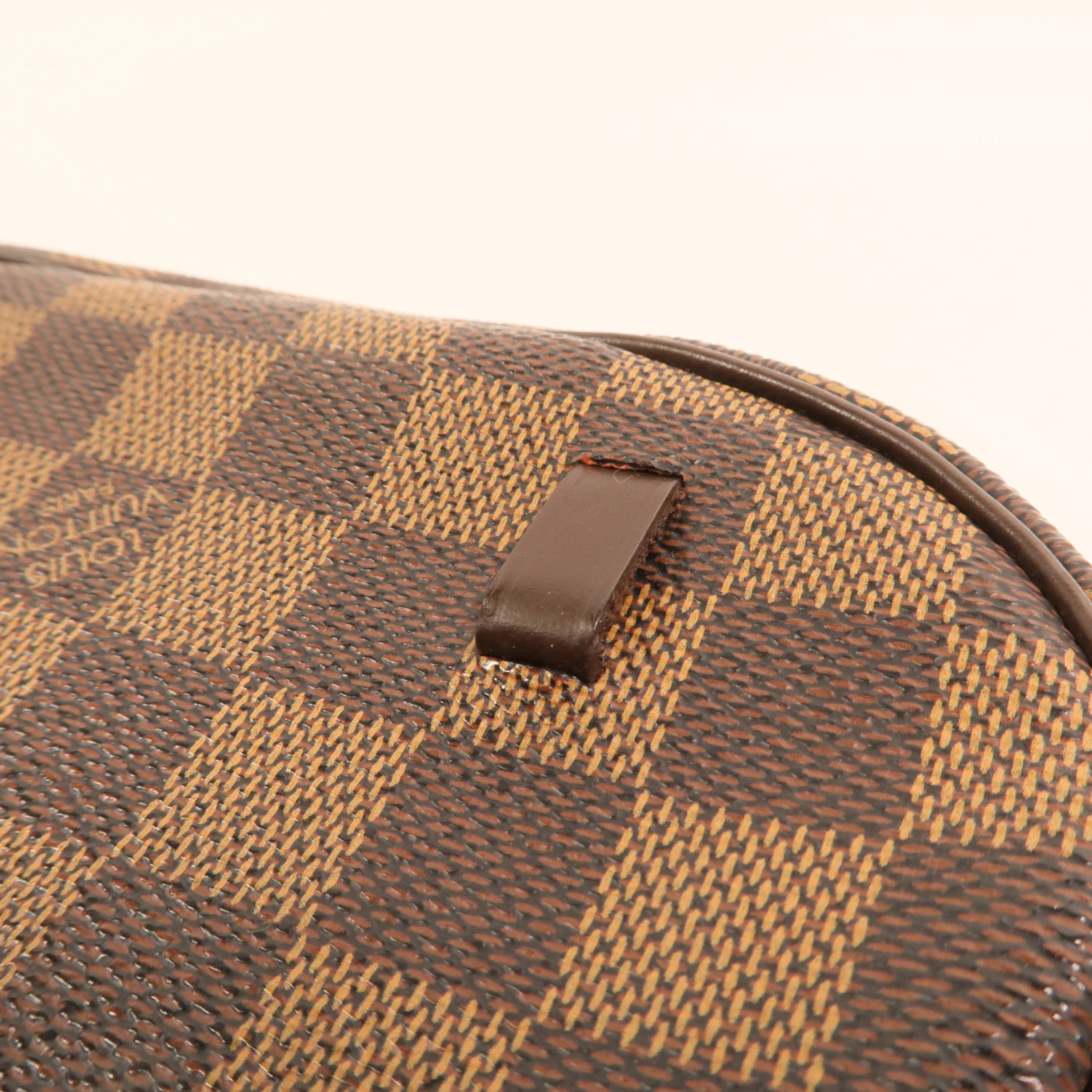 LOUIS VUITTON Damier Pochette Ipanema金扣肩背袋