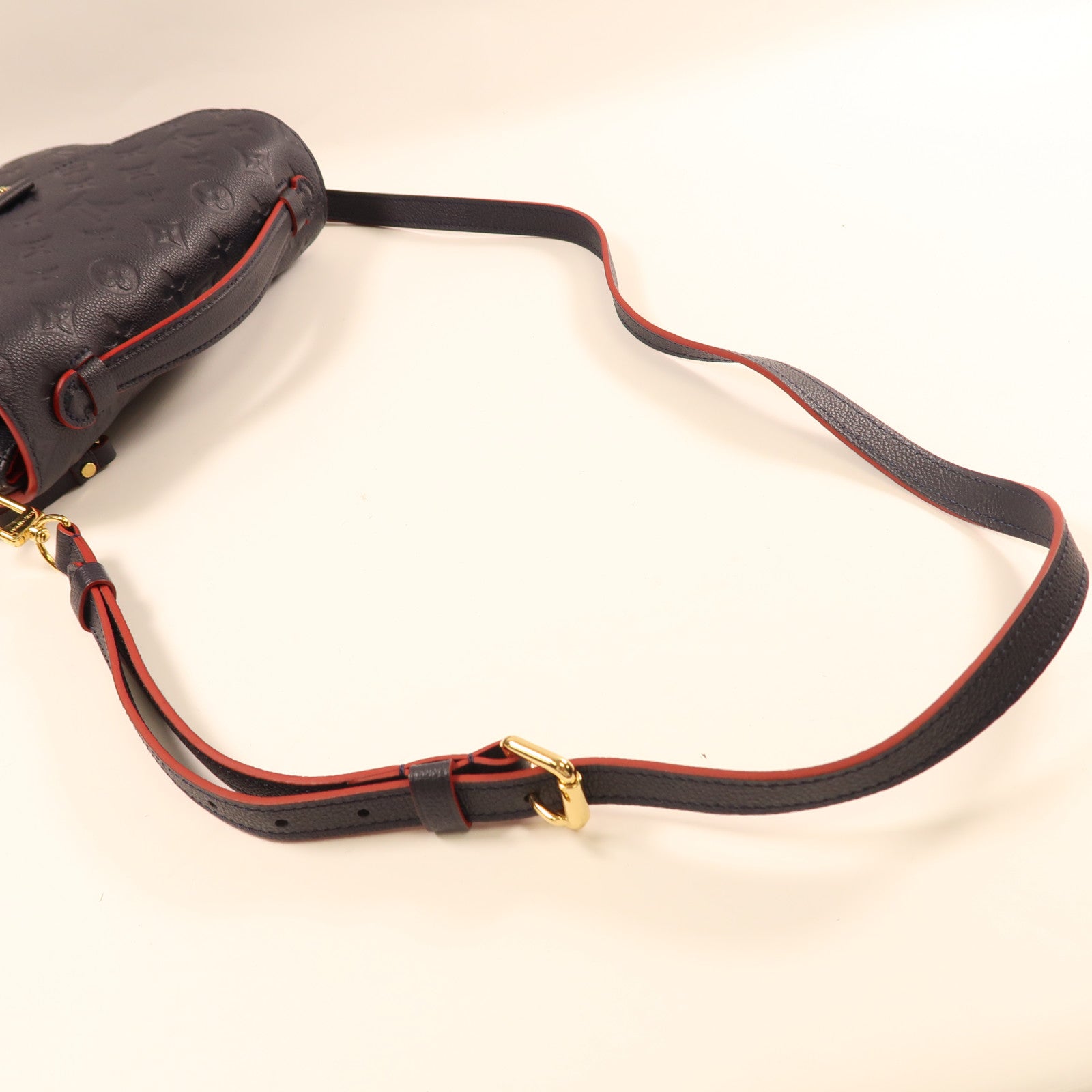 LOUIS VUITTON Monogram Empreinte Pochette Metis金扣手挽肩背兩用袋深藍色
