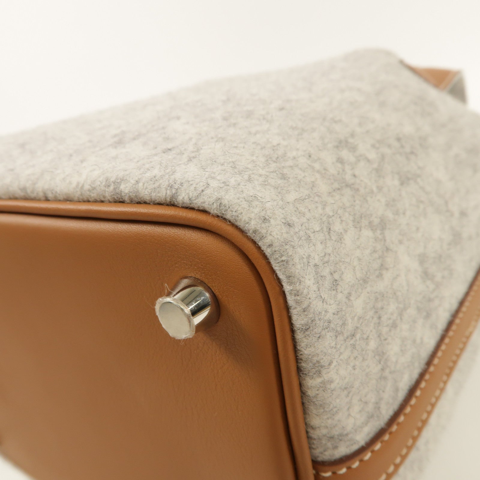 HERMES 【激減優惠】絨布Picotin Lock 18銀扣手挽袋Gris Clair