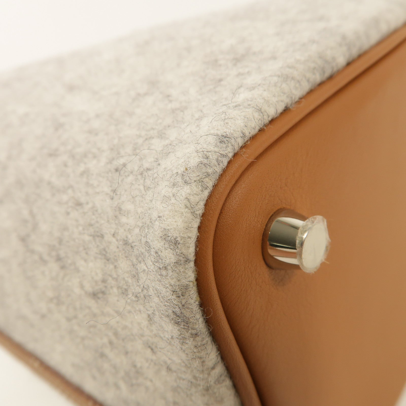 HERMES 【激減優惠】絨布Picotin Lock 18銀扣手挽袋Gris Clair