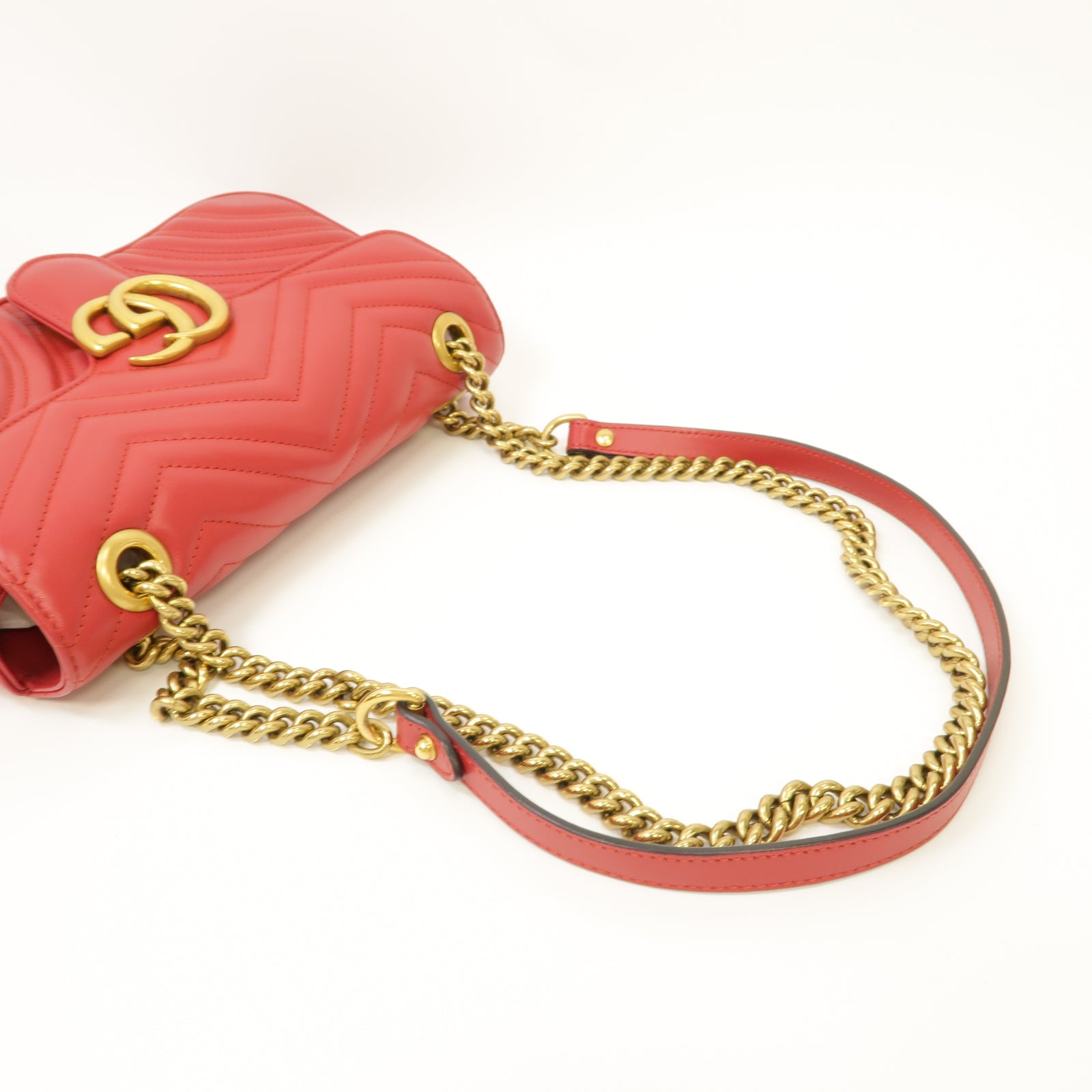 GUCCI 【激減優惠】牛皮皮革GG Marmont金扣鏈帶肩背袋紅色