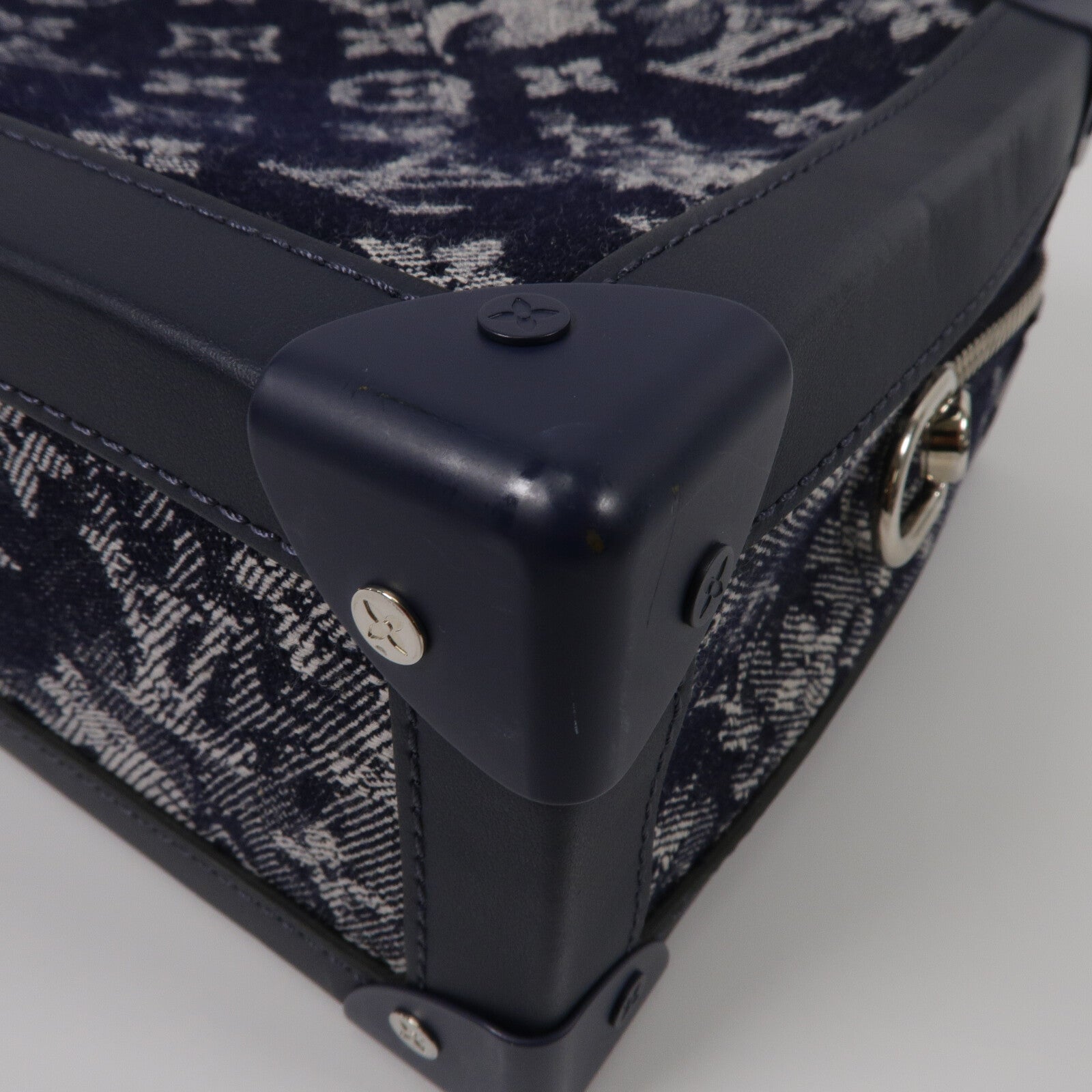 LOUIS VUITTON Monogram Tapestry Soft Trunk肩背袋