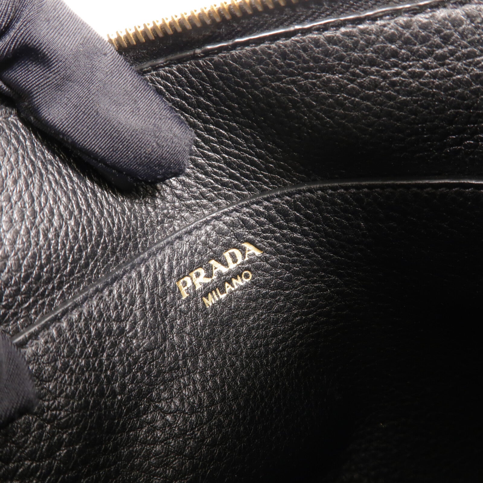 PRADA 牛皮皮革Shoulder Bag肩背袋