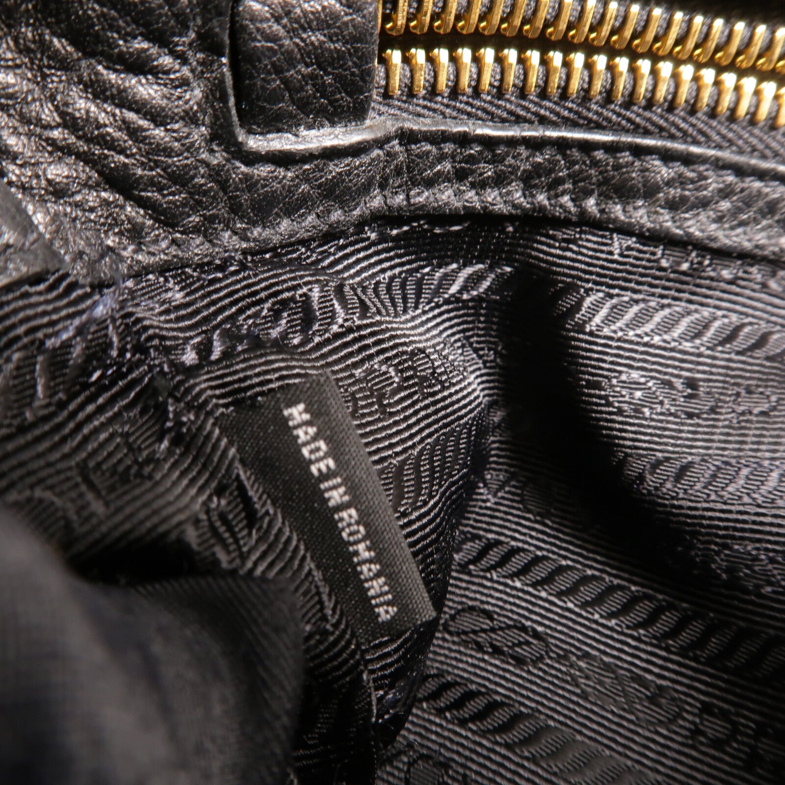 PRADA 牛皮皮革Shoulder Bag肩背袋