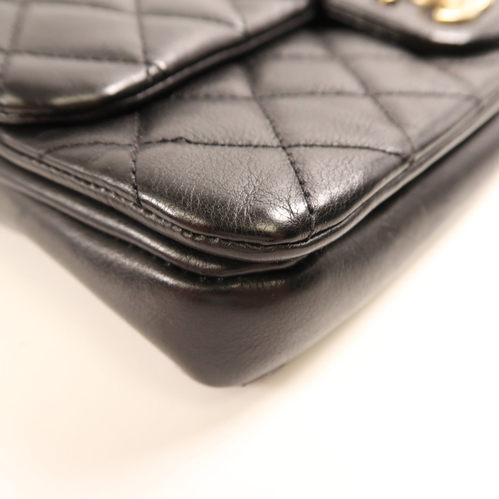 CHANEL 牛皮皮革Chain Shoulder金扣鏈帶肩背袋