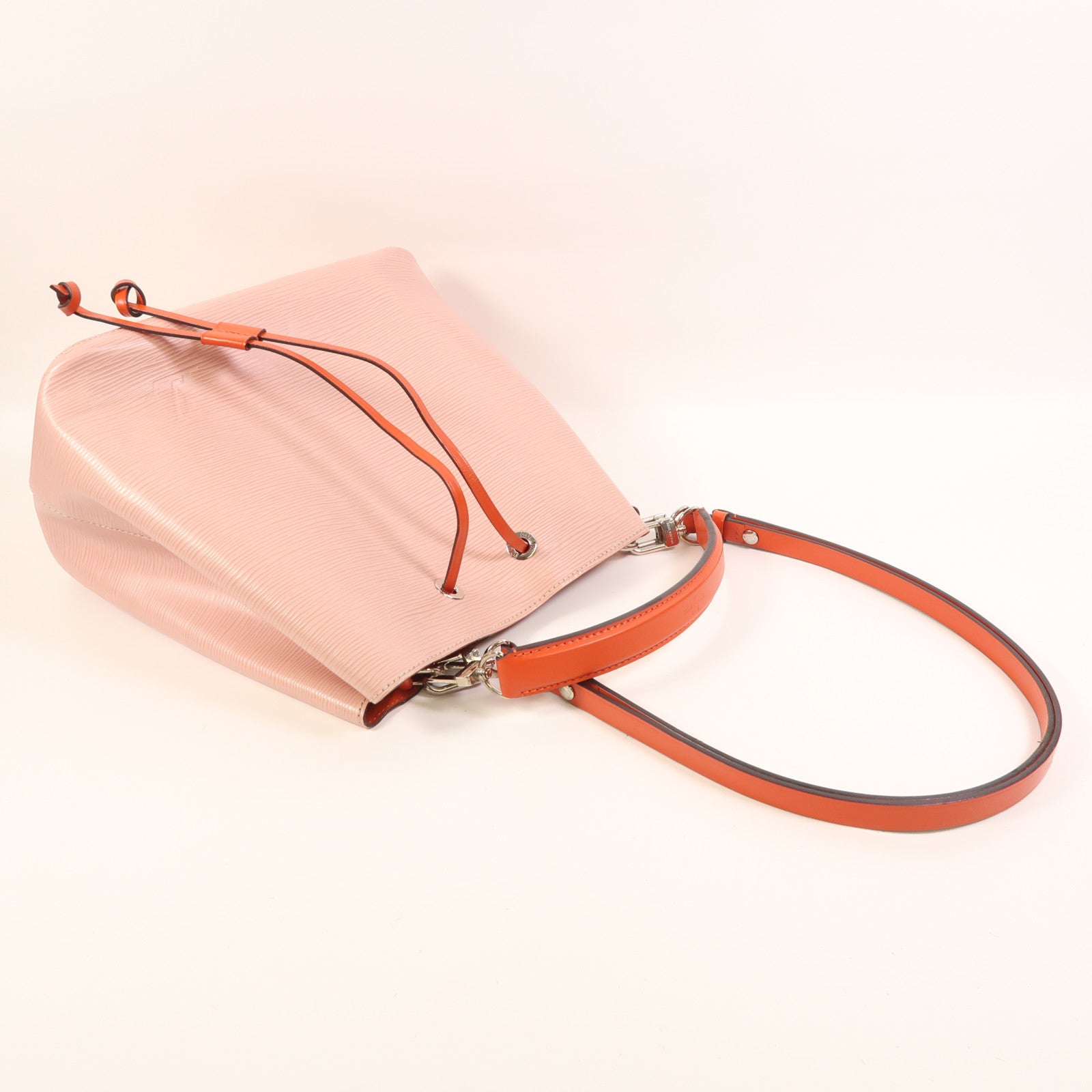 LOUIS VUITTON 【激減優惠】Epi Neo Noe MM銀扣手挽肩背兩用袋Rose Ballerine