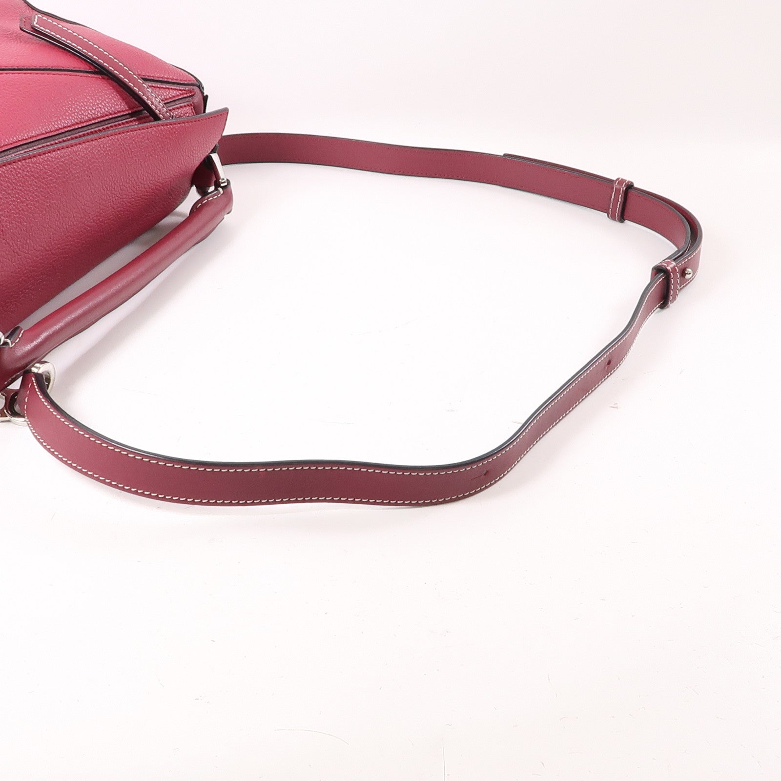 LOEWE 牛皮皮革Puzzle Bag銀扣手挽肩背兩用袋紅色