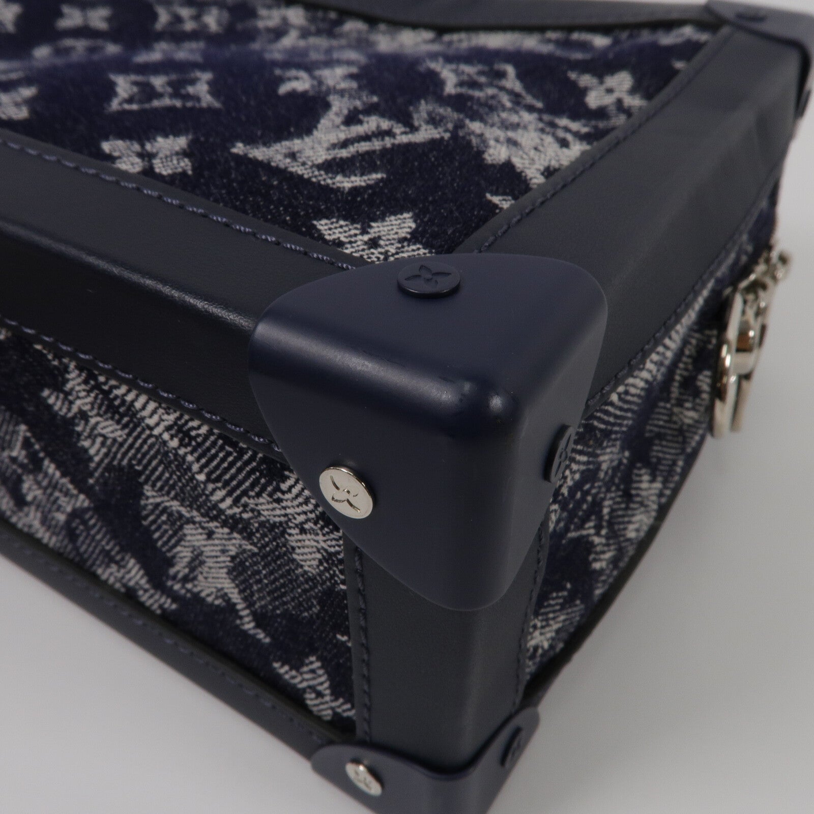 LOUIS VUITTON Monogram Tapestry Soft Trunk肩背袋