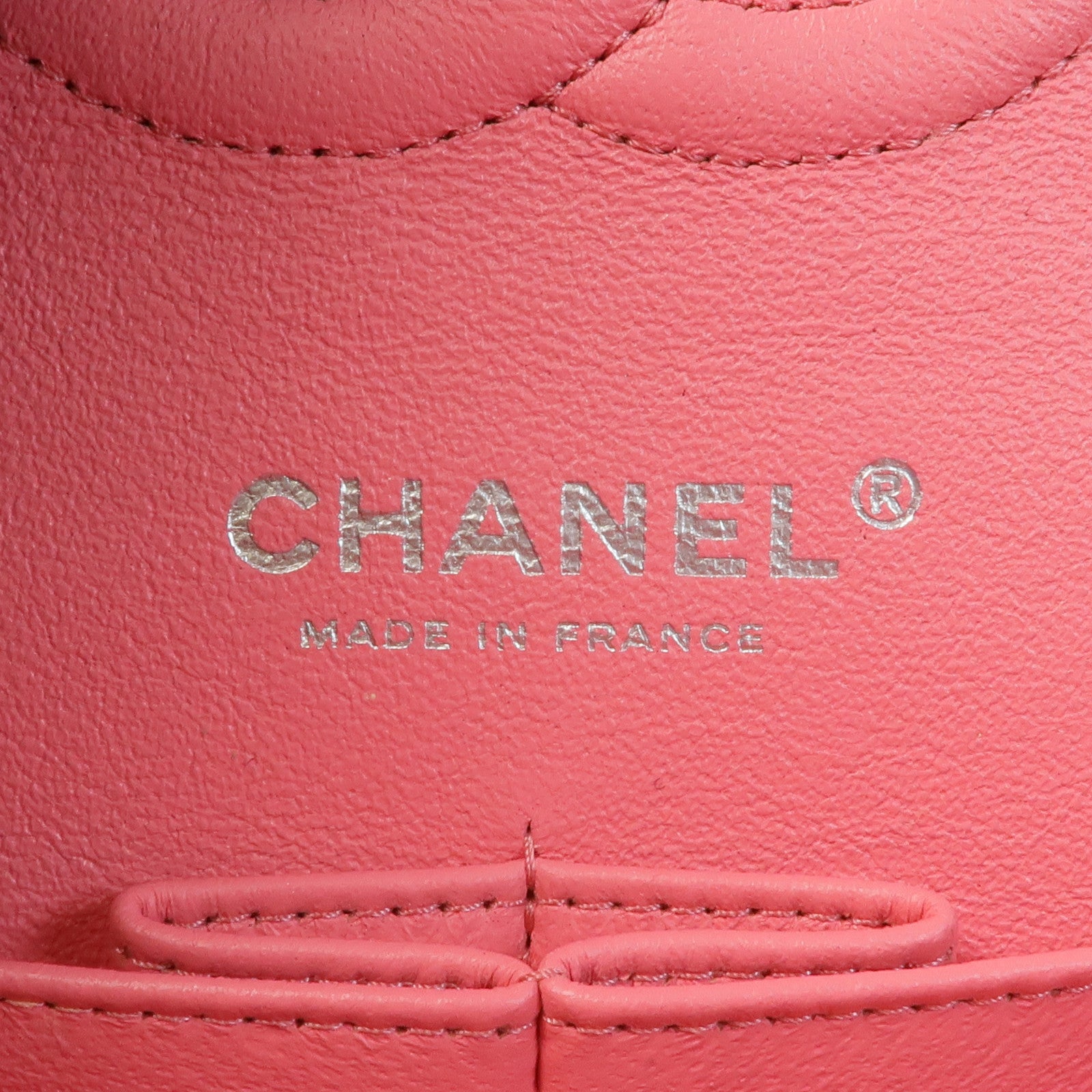 CHANEL 漆皮皮革Classic 25銀扣鏈帶肩背袋