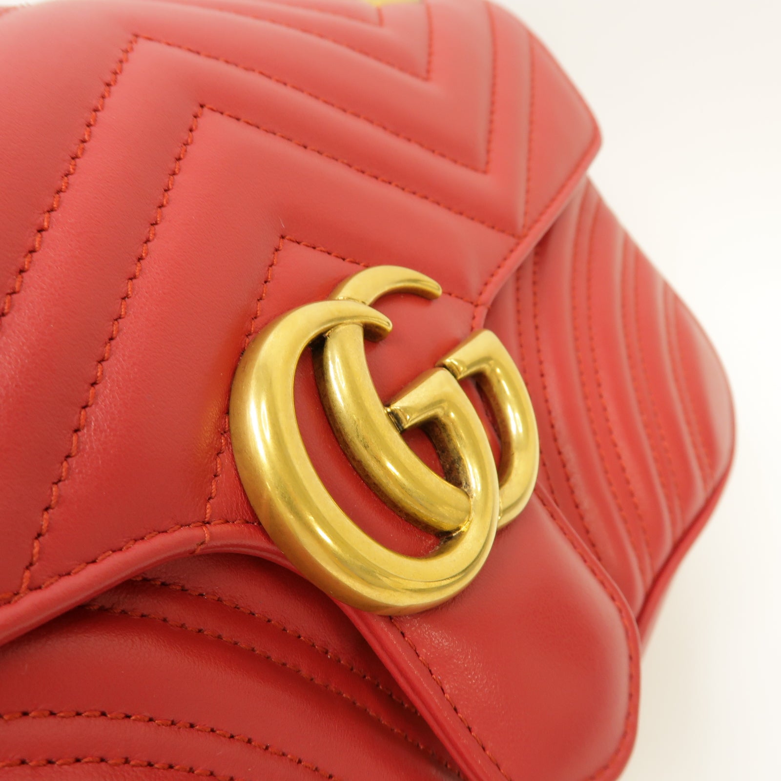 GUCCI 【激減優惠】牛皮皮革GG Marmont金扣鏈帶肩背袋紅色