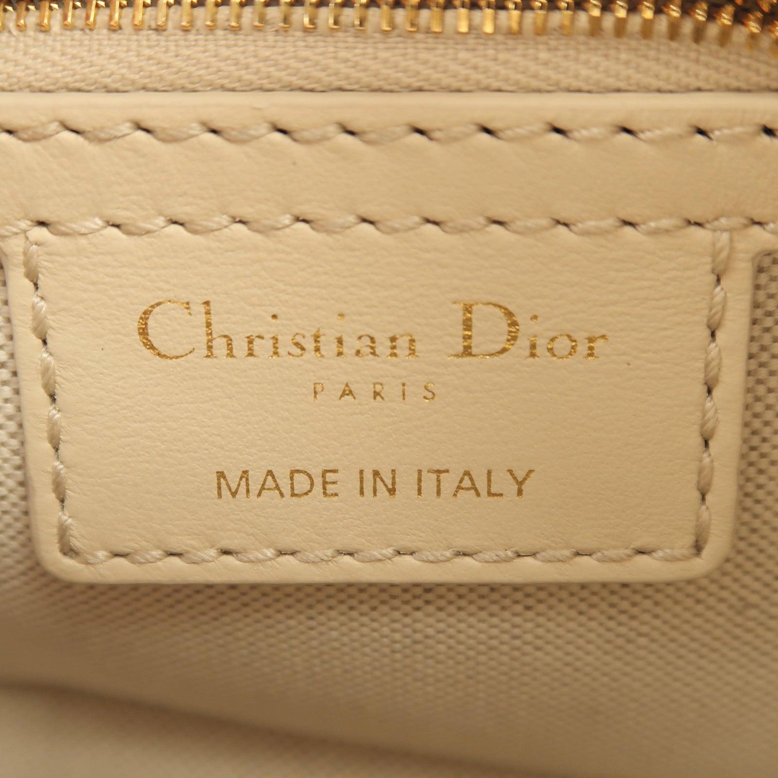 Dior 帆布Montaigne Pocket Bag金扣肩背袋